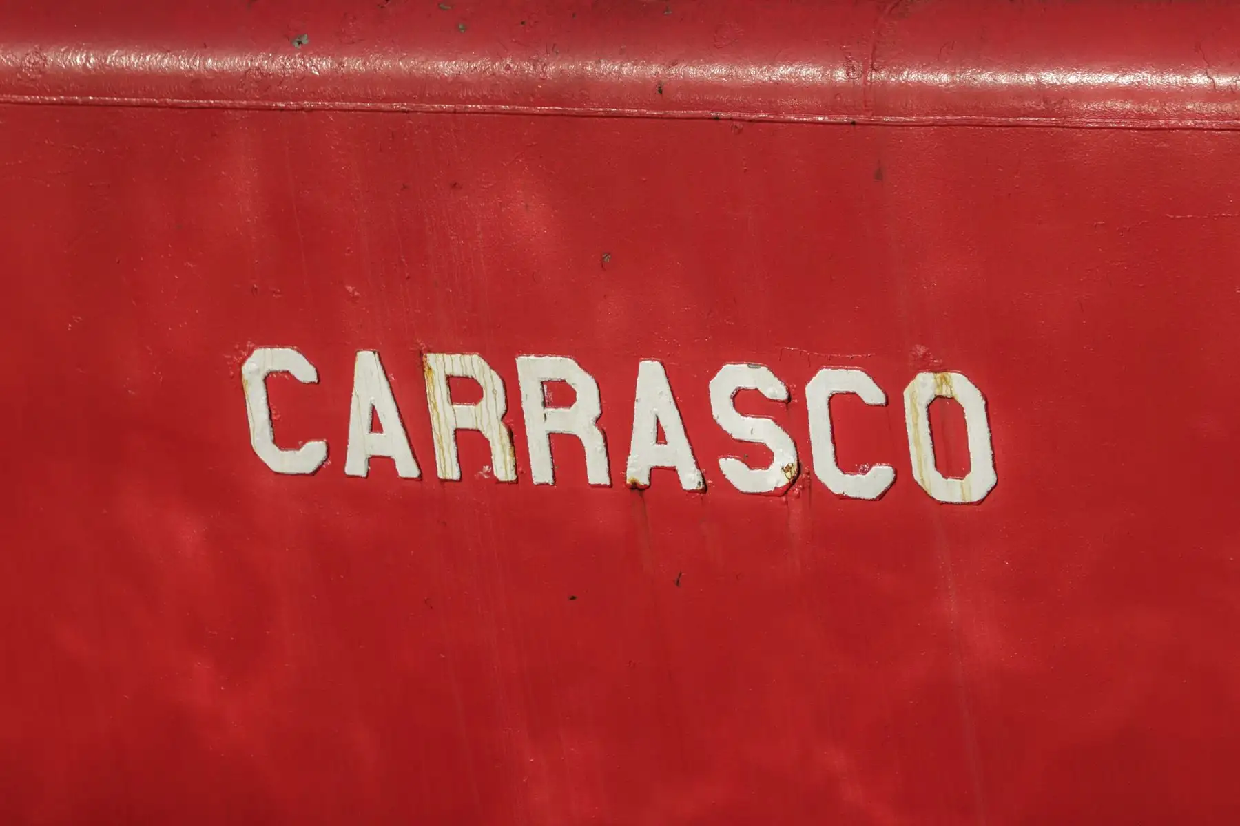 El buque oceanográfico B.A.P. Carrasco, de la Marina de Guerra del Perú, arribó esta mañana al Callao, tras la culminación de la Trigésima Campaña Científica del Perú en la Antártida, ANTAR XXX. Los tripulantes y científicos fueron recibidos por autoridades civiles y militares, así como de sus familiares, en una ceremonia que se realizó en la Base Naval del Callao y que estuvo presidida  por el ministro de Defensa, Walter Astudillo Chávez, y el comandante general de la Marina de Guerra, Almirante Luis Polar Figari.
Foto: ANDINA/Andrés Valle