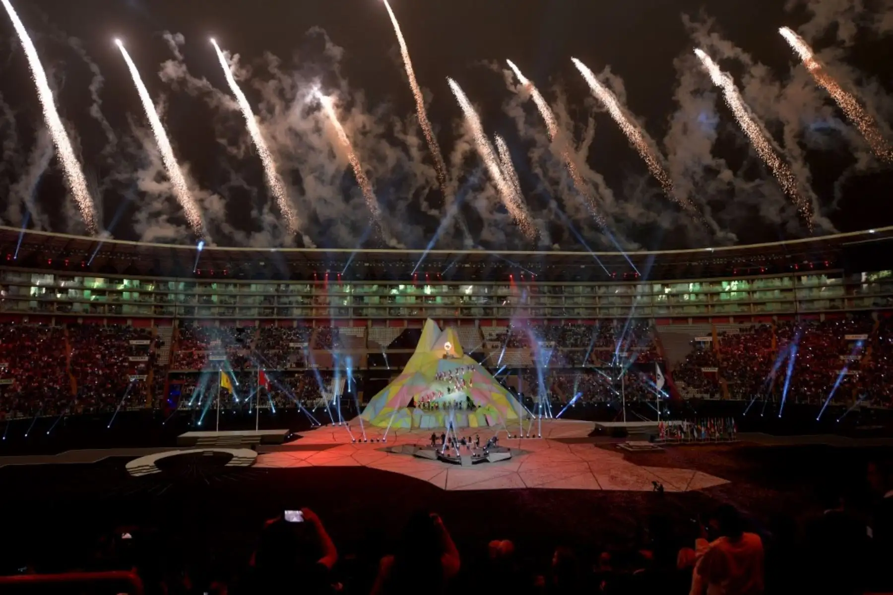 Ceremonia de inauguración de los Juegos Panamericanos Lima 2019 en el Estadio Nacional, el 26 de julio de 2019. Foto: AFP