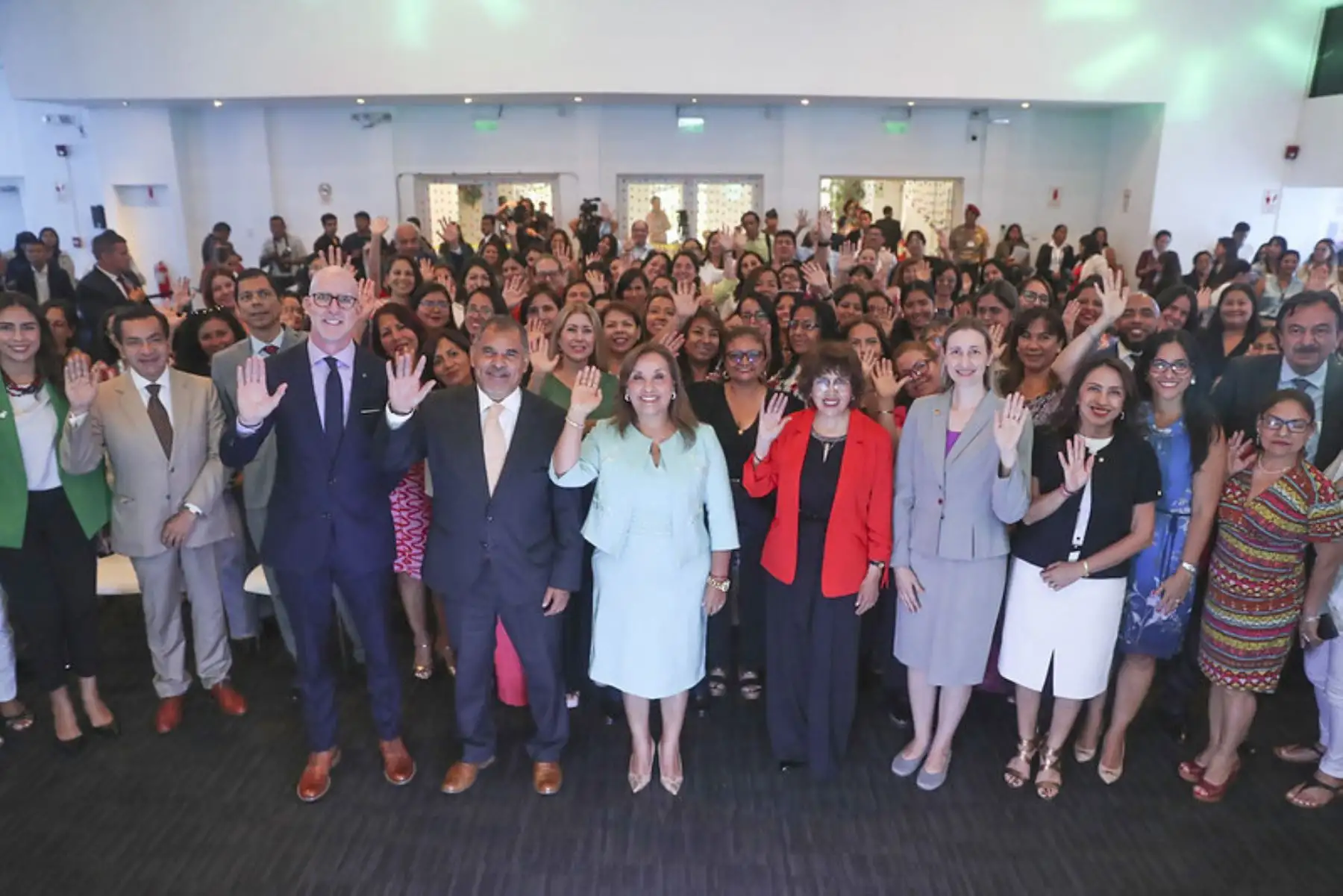 Presidenta Dina Boluarte participa en el II Encuentro “Mujeres empresarias: fomentando la innovación y diversidad cultural”. Foto: ANDINA/ Prensa Presidencia