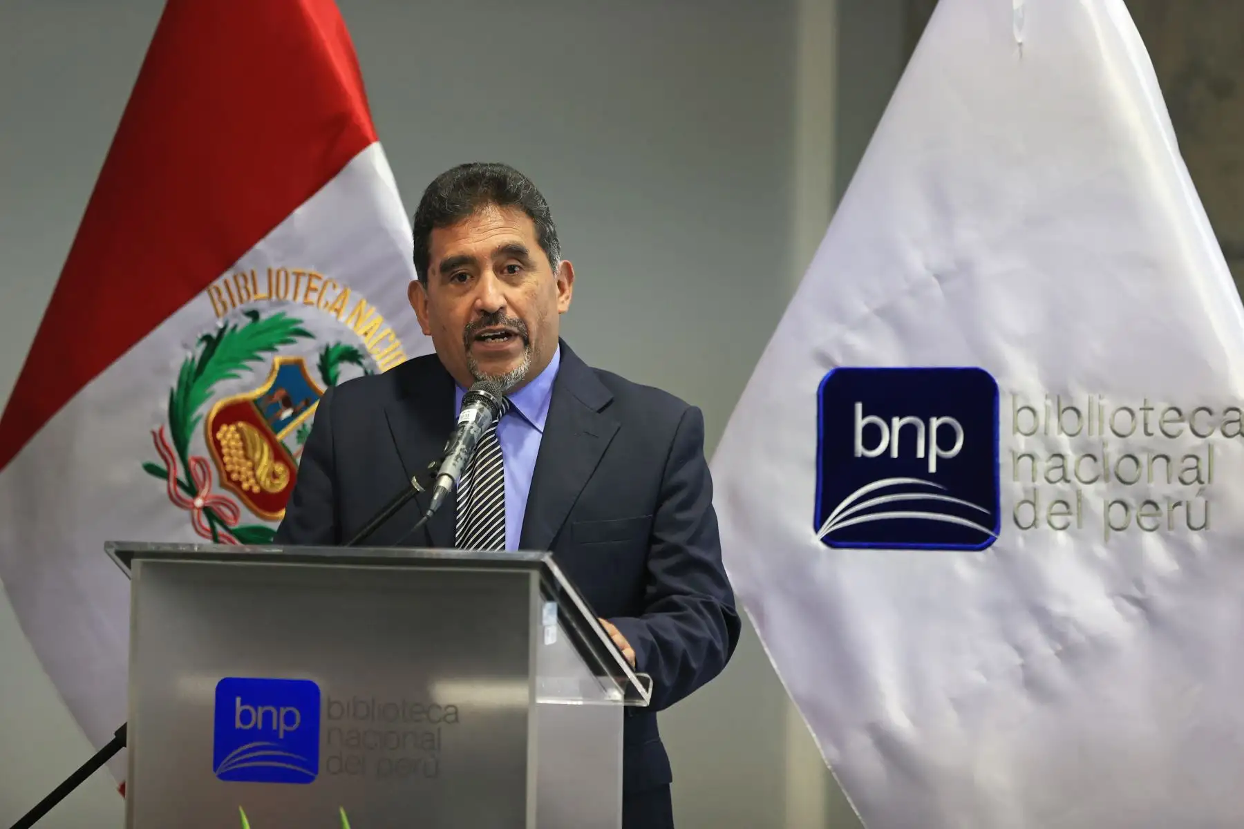 Boris Espezúa Salmón,  jefe institucional de la BNP. Ceremonia de" incorporación de Patrimonio Documental de la BNP  al Registro Peruano Memoria del Mundo- Unesco".  Foto: ANDINA/Jhonel Rodríguez Robles