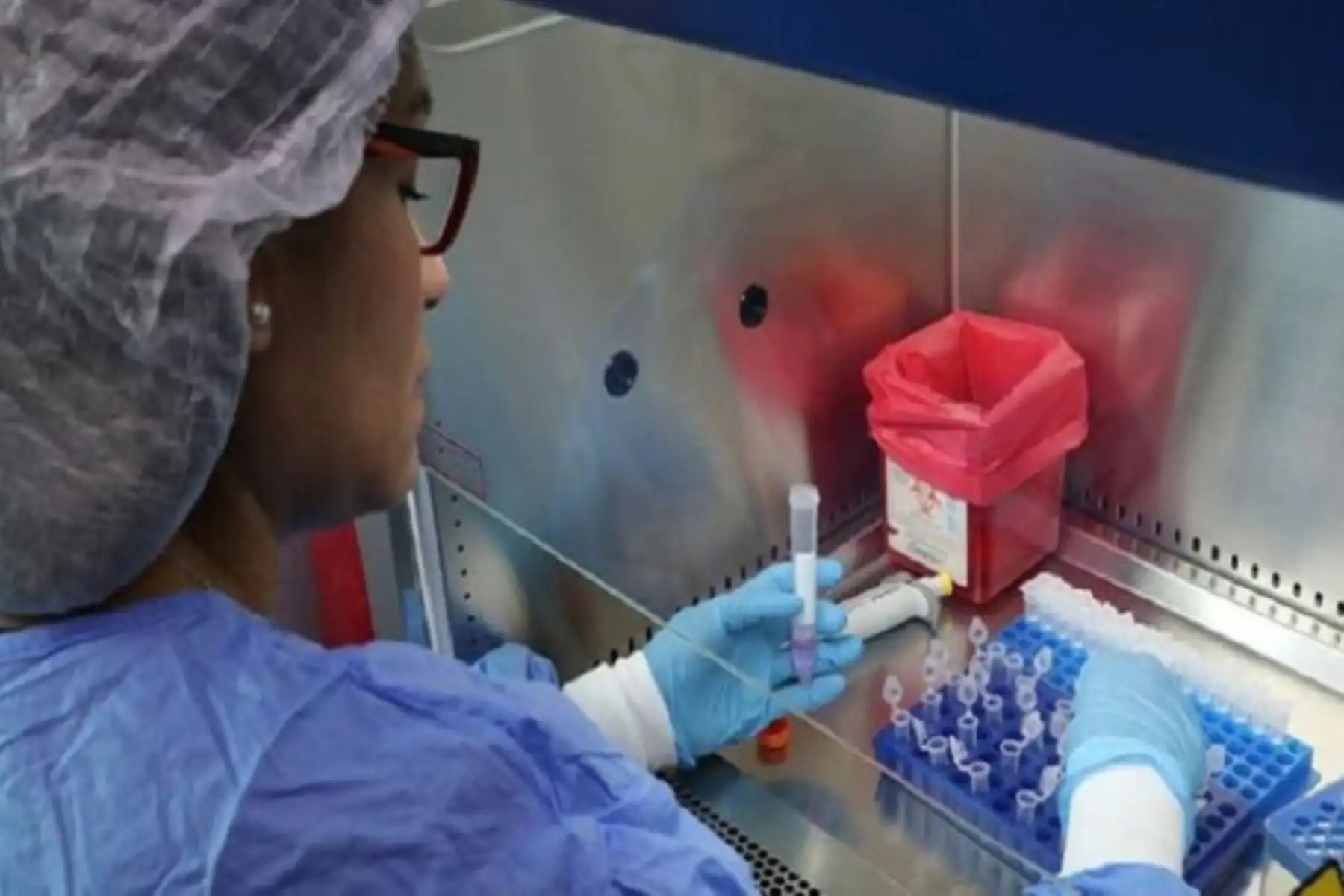 El INS puso en funcionamiento un laboratorio móvil “Kuru Maskaq” para el diagnóstico molecular en Casma.