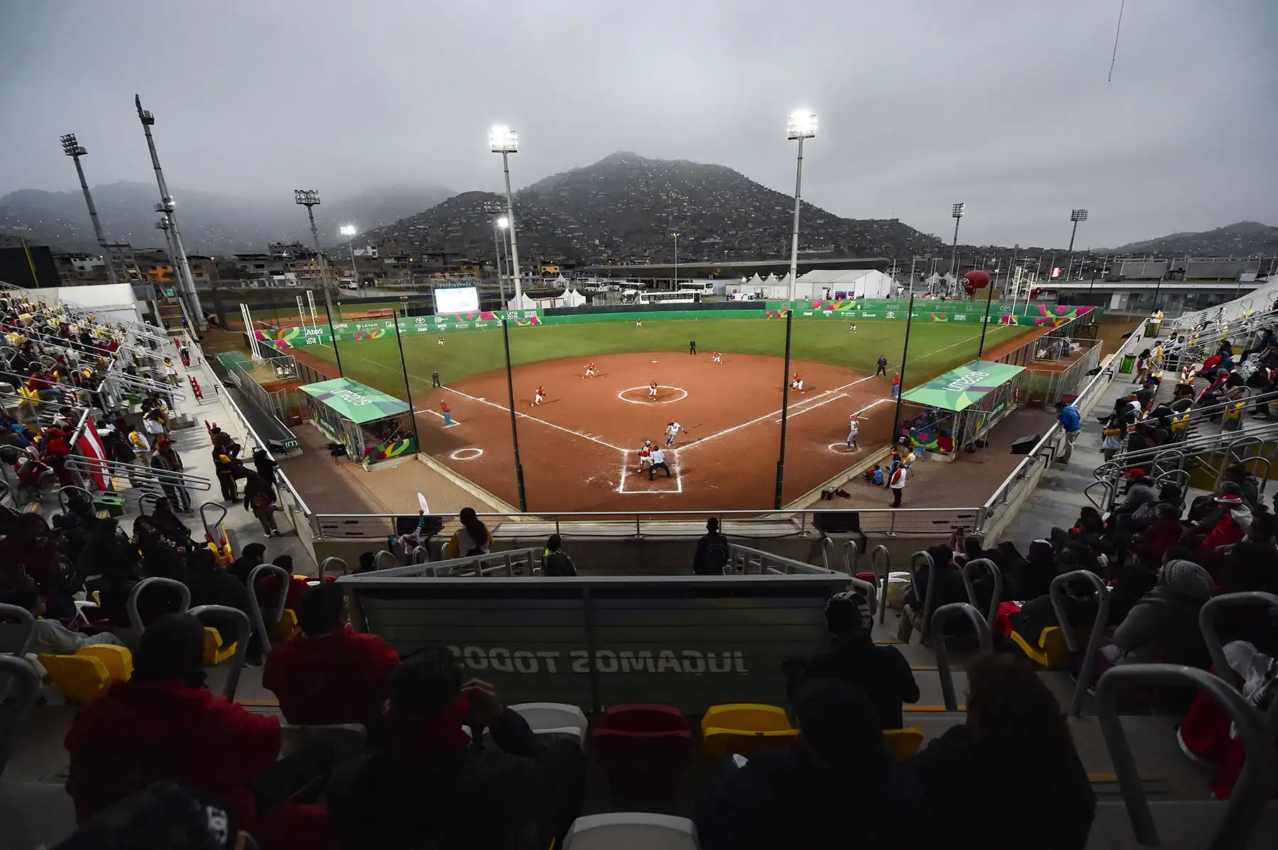 Lima - 6 de agosto de 2019 /  Perú juega contra Puerto Rico en béisbol en la ronda preliminar femenina en el Complejo Deportivo Villa María del Triunfo en los Juegos Panamericanos Lima 2019. Fotos: Legado