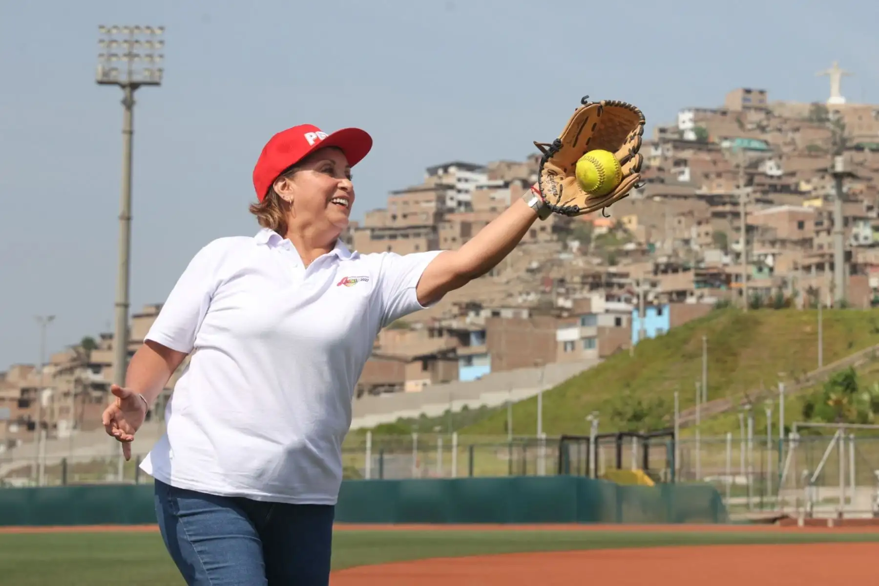Presidenta Dina Boluarte inspecciona complejo deportivo Andrés Avelino Cáceres en Villa María del Triunfo. Foto: ANDINA/Prensa Presidencia