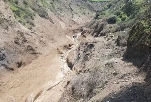 Un poblador del anexo de Ucuchachas en el distrito de Choco, provincia arequipeña de Castilla, fue reportado como desaparecido por sus familiares, luego que se registrara el incremento del caudal del río de la zona debido a las intensas lluvias que se registran en la zona.
