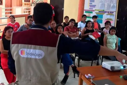 Escolares del Vraem debatirán por primera vez sobre consumo informado y responsable, en el marco de las celebraciones del Día Mundial del Consumidor 2024 que organiza el Indecopi.