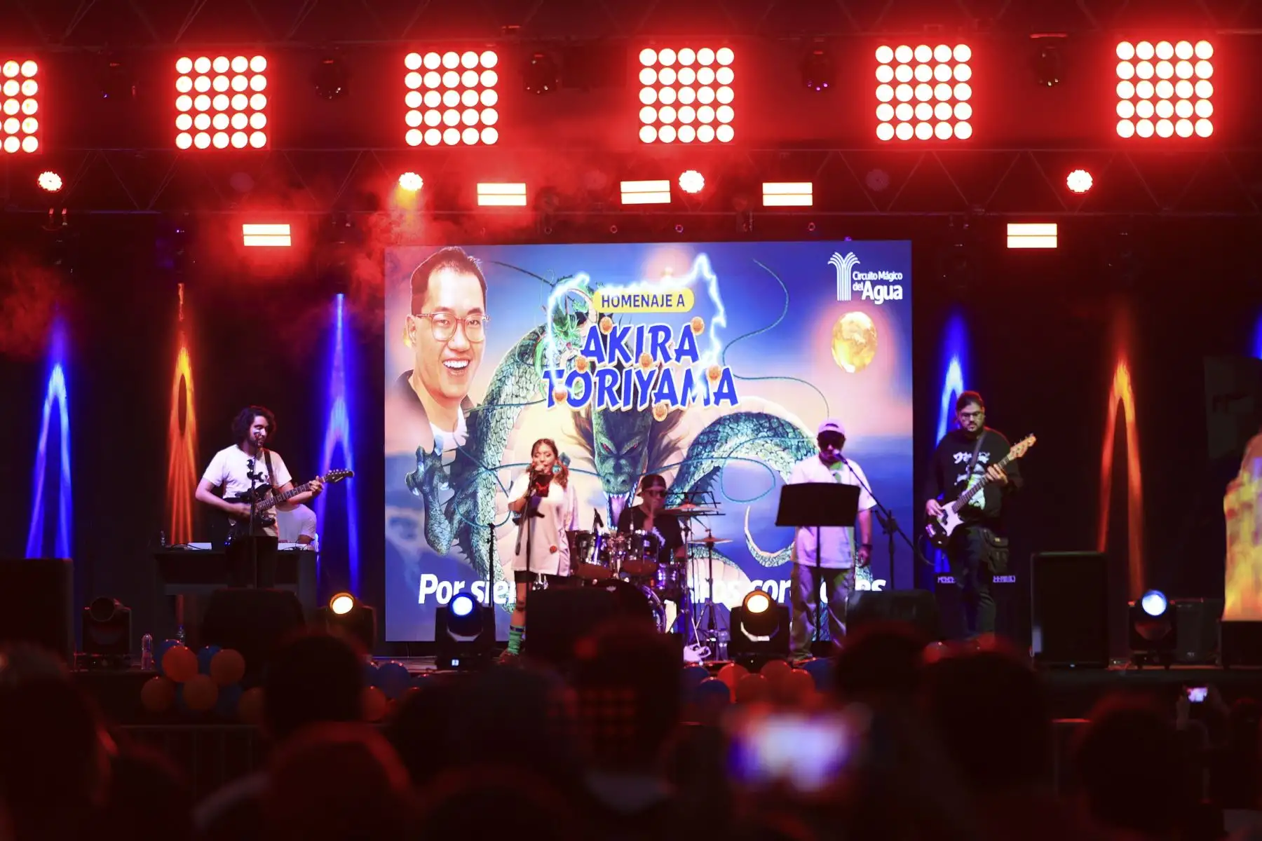 El Circuito Mágico del Agua realizó un homenaje en honor a Akira Toriyama, creador japonés del famoso anime Dragon Ball. Foto: ANDINA/Jhonel Rodríguez Robles