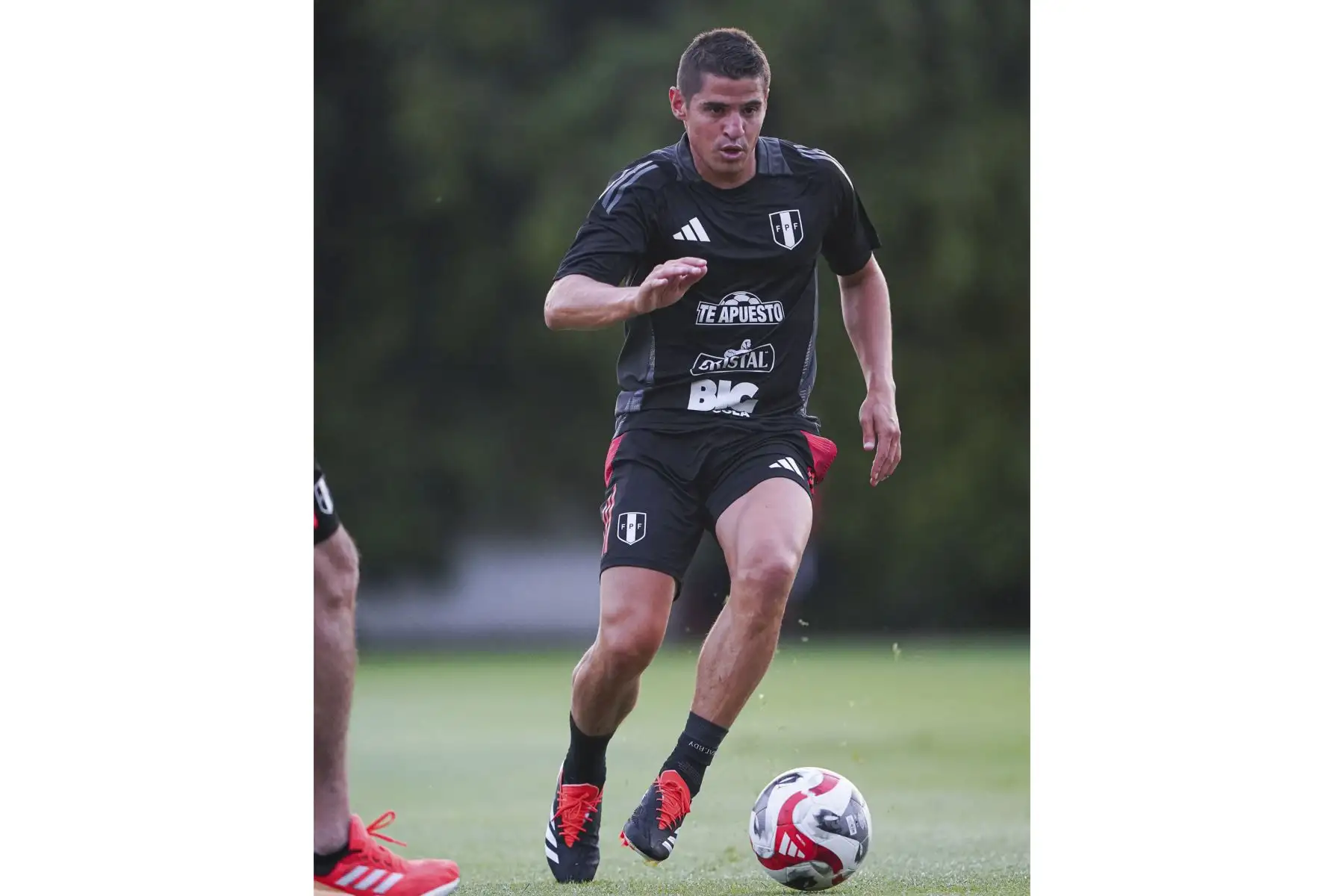 La selección peruana continúa con los entrenamientos en la Videna para su partido encuentro amistoso ante Nicaragua. Foto: FPF