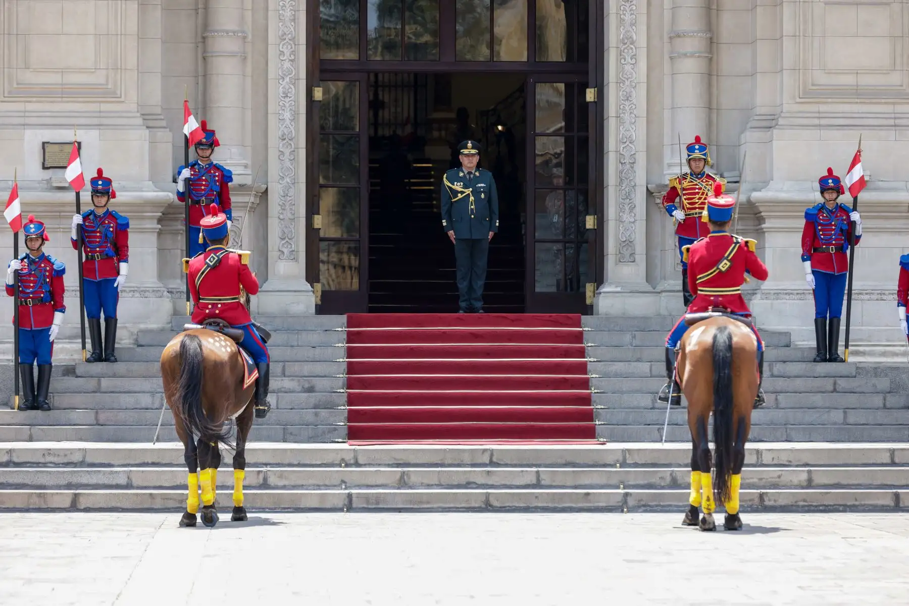 Tradicional cambio de guardia en Palacio de Gobierno. Foto: ANDINA Prensa Presidencia