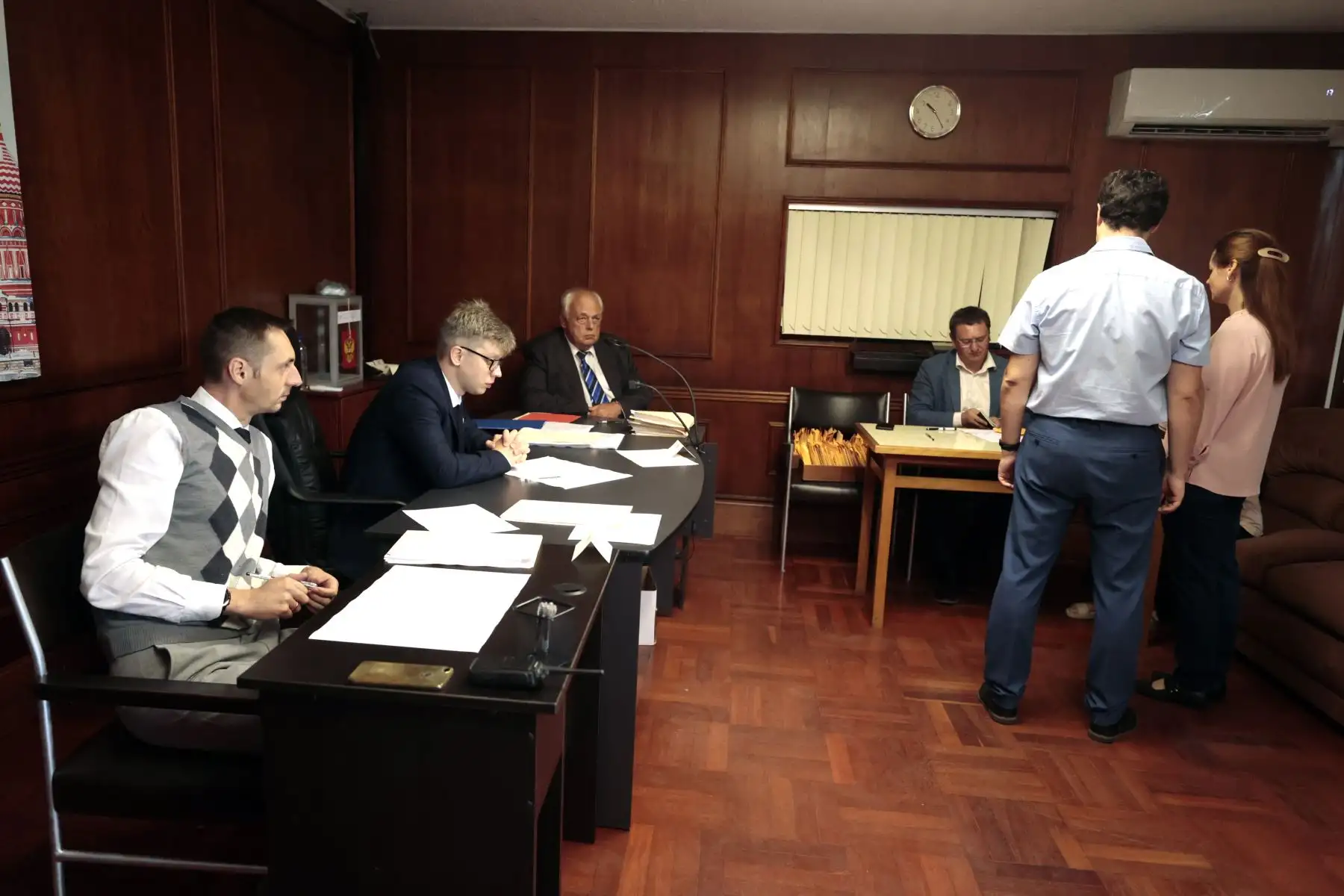 Rusos votan en la embajada de su país en Lima. Foto: ANDINA/ Vidal Tarqui