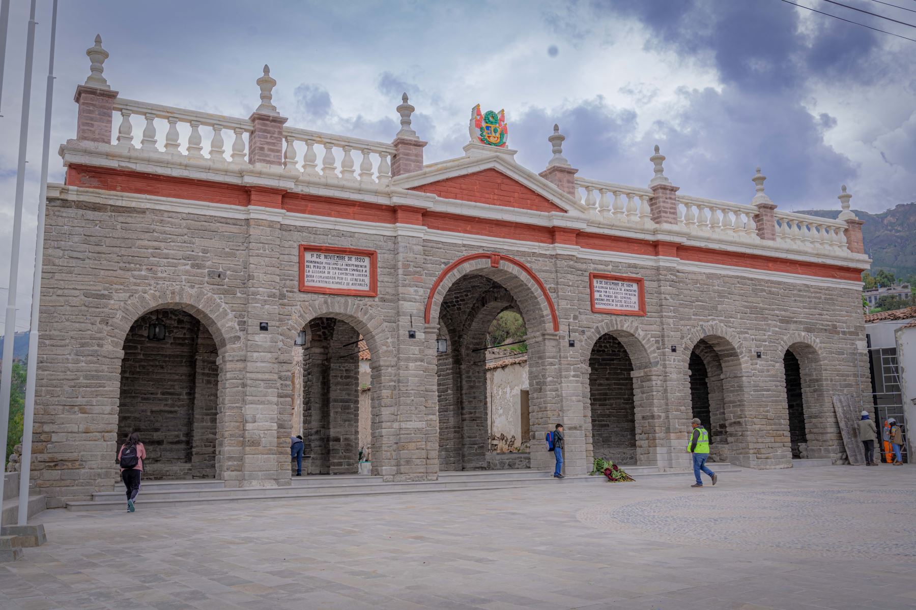 Alameda de la Independencia en la ciudad de Huamanga luce nuevo rostro luego de restauración y recibirá miles de visitas durante la celebración de la Semana Santa en Ayacucho.
