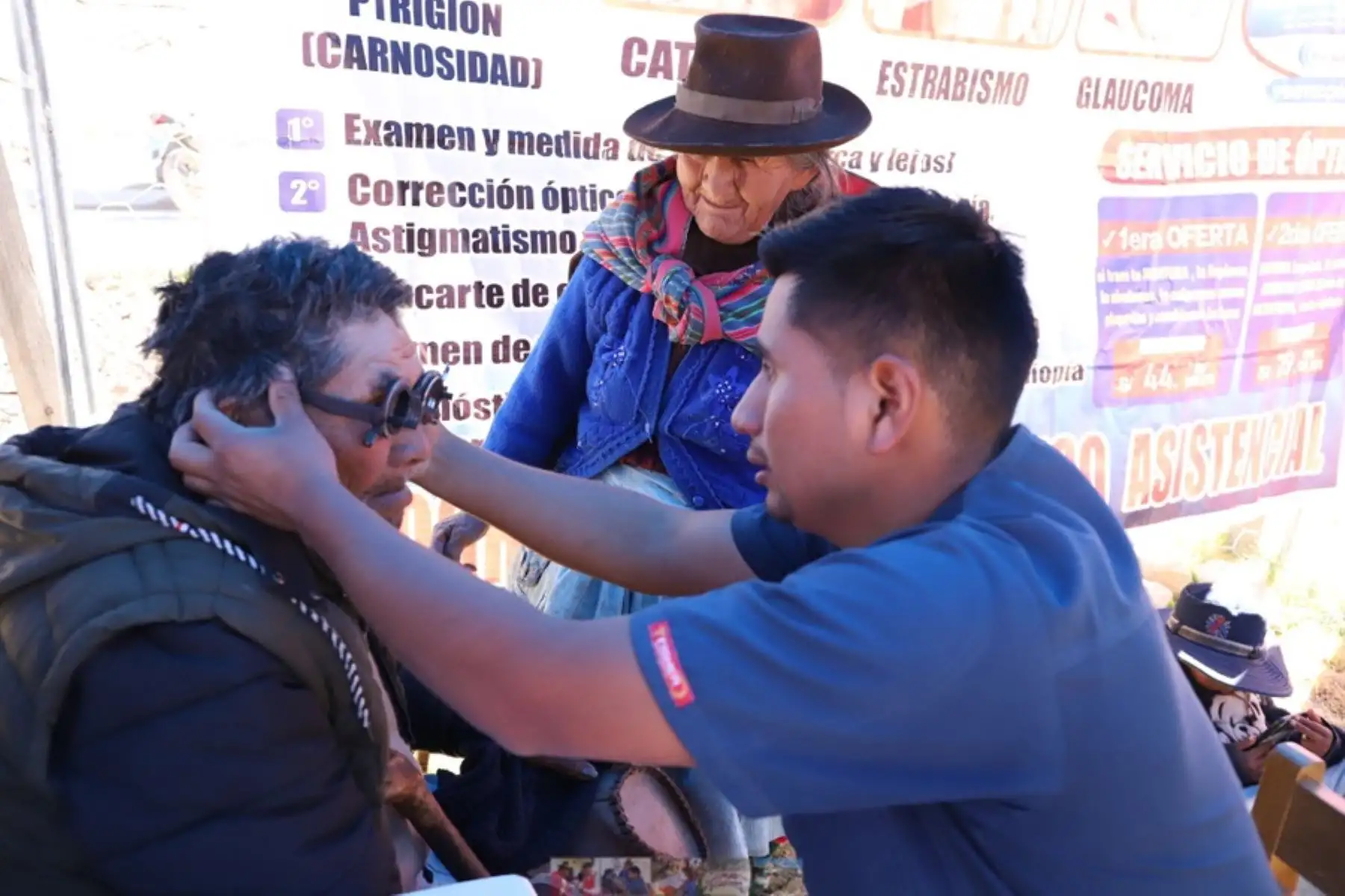 El Ministerio de Desarrollo e Inclusión Social realizará, a través del Programa Nacional PAIS, 37 caravanas multisectoriales durante este año para que más de 35,000 personas en comunidades rurales y zonas alejadas en diecisiete regiones, ejerzan su derecho de acceder a atenciones prioritarias.