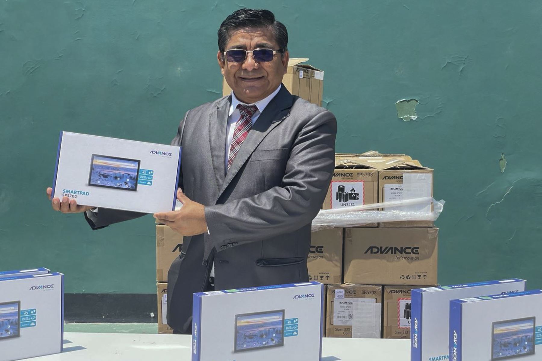 Con este último lote suman más de 7500 tabletas que han sido entregadas por Pronatel a la región Lambayeque para uso educativo de los escolares.