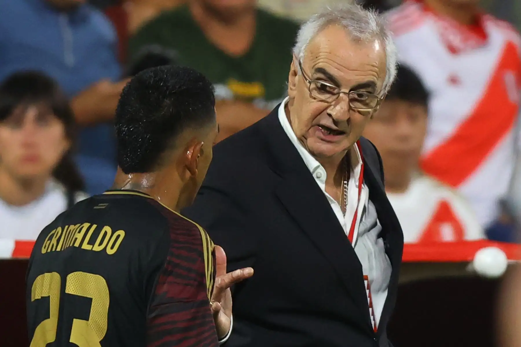 La selección peruana inicia hoy una nueva era al mando de Jorge Fossati y se enfrenta a Nicaragua en partido amistoso en el estadio Alejandro Villanueva de La Victoria.
Foto: ANDINA/Carlos Lezama Villantoy