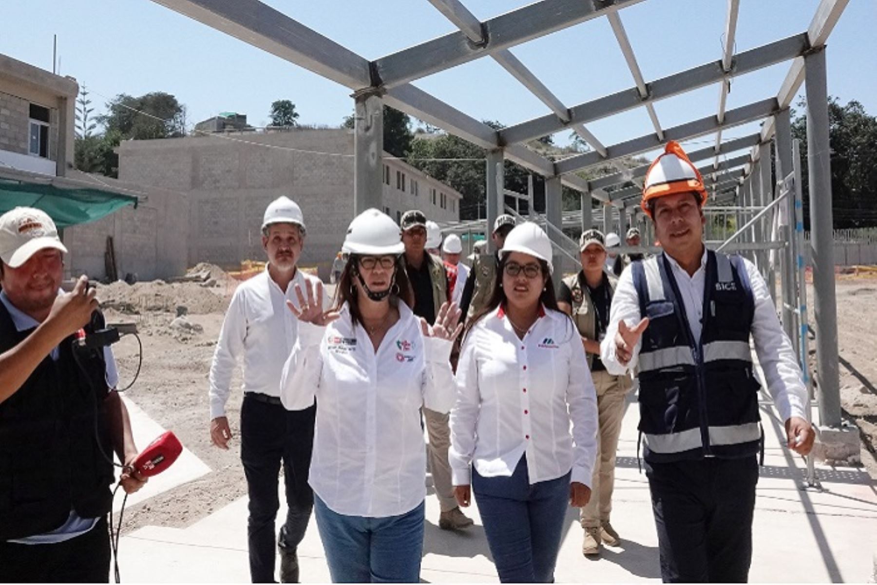 El COAR Moquegua es construido por el sistema de Obras por Impuestos y está a cargo de la compañía Southern Perú con una inversión de cerca de 100 millones de soles.