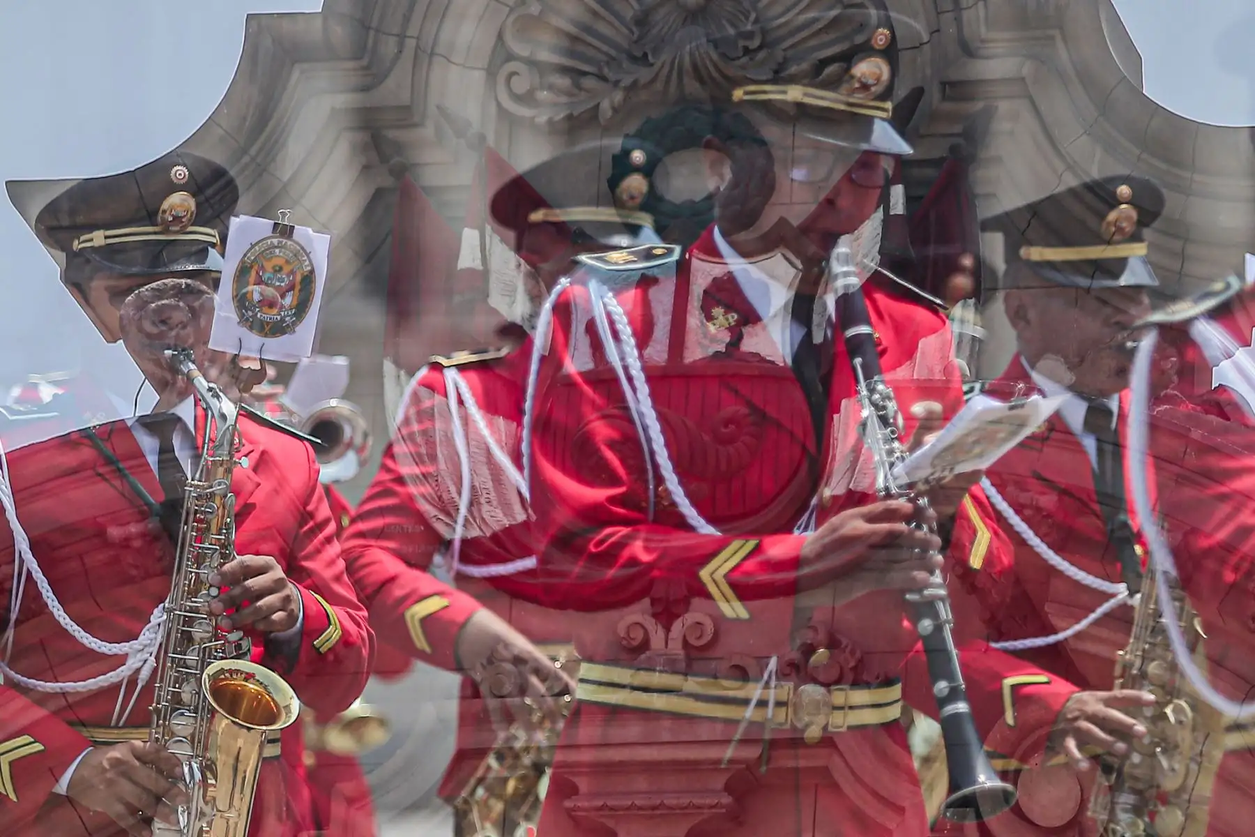 Tradicional cambio de guardia en Palacio de Gobierno. Foto: Presidencia