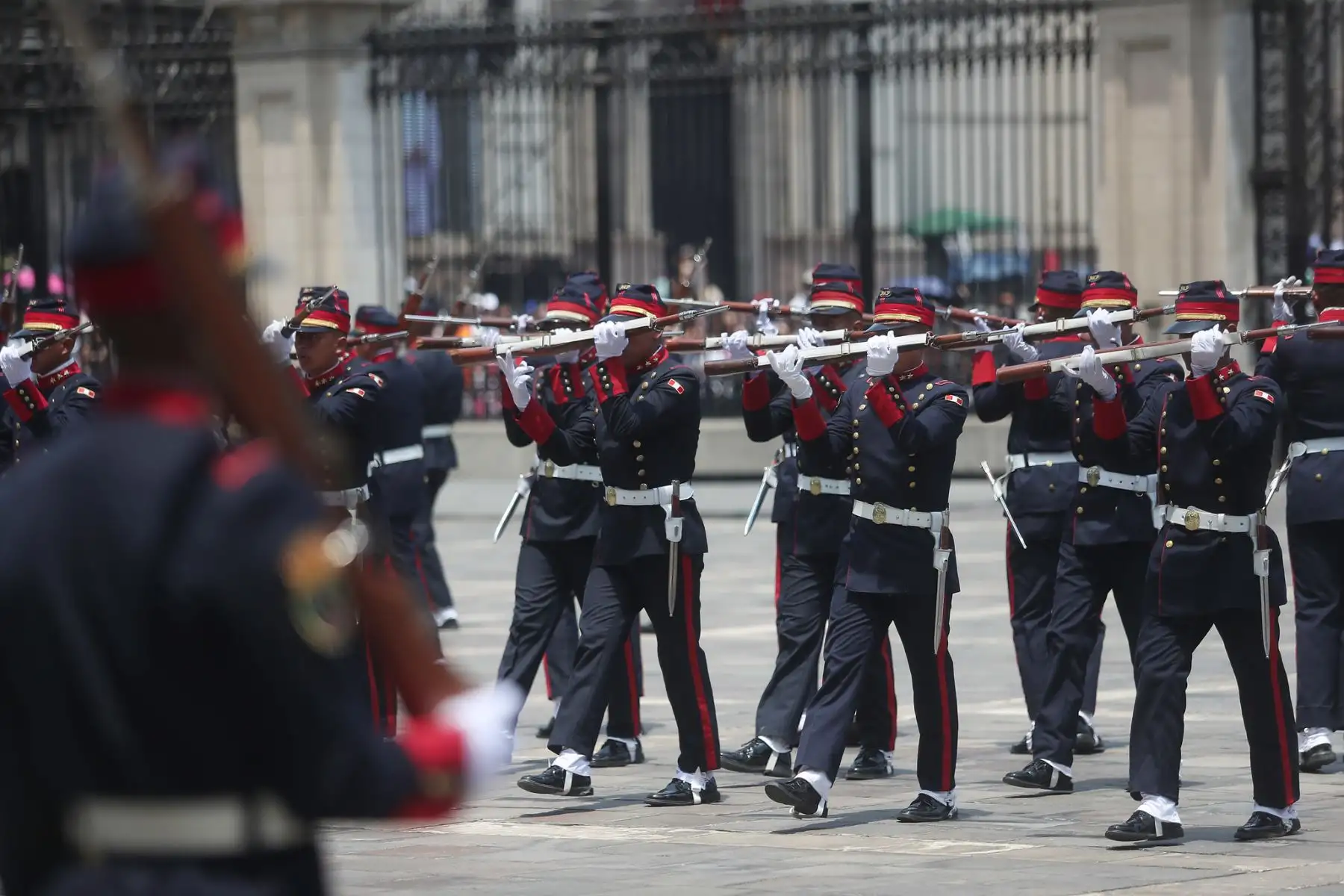 Tradicional cambio de guardia en Palacio de Gobierno. Foto: Presidencia