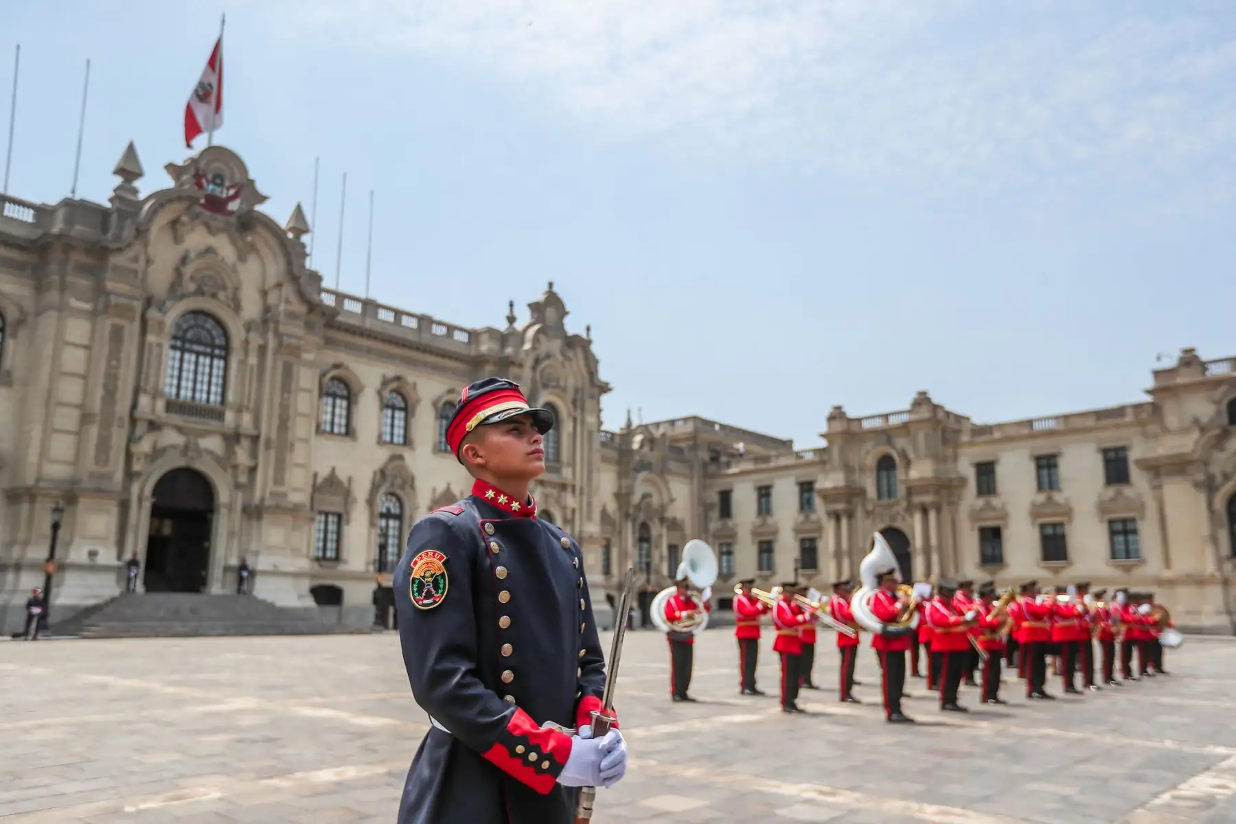 Tradicional cambio de guardia en Palacio de Gobierno. Foto: Presidencia