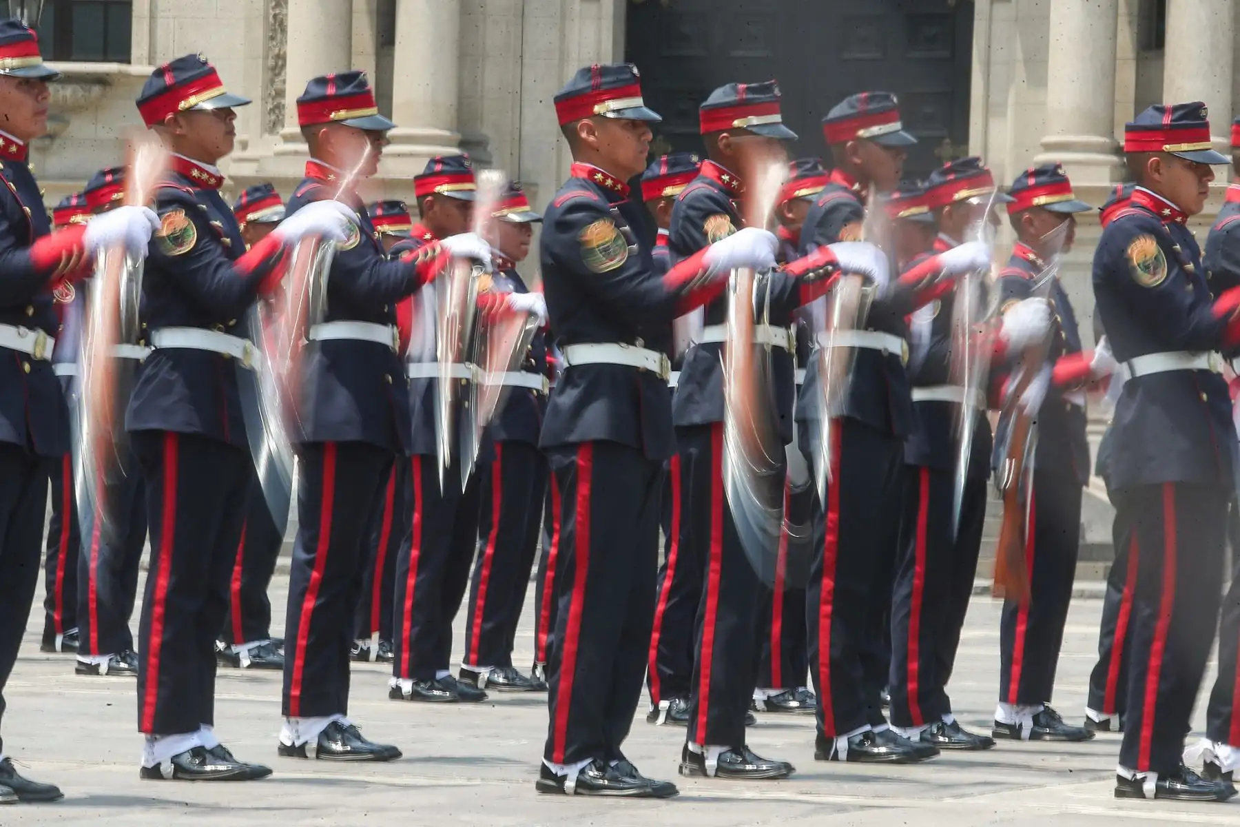 Tradicional cambio de guardia en Palacio de Gobierno. Foto: Presidencia