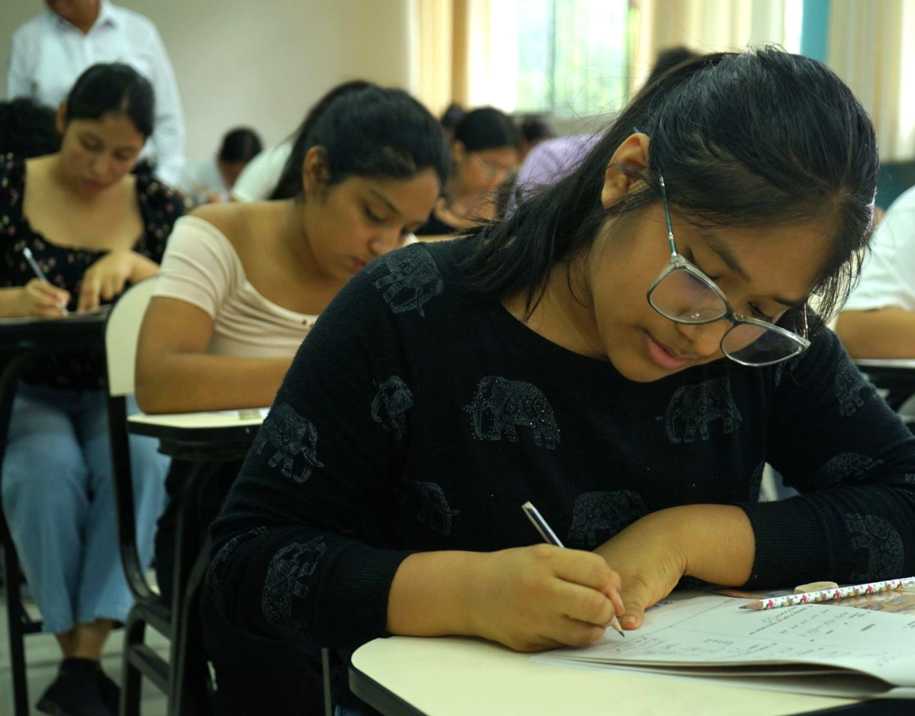 La Universidad Nacional de Piura dio a conocer los resultados del examen de admisión que se tomó ayer domingo 24 de marzo. ANDINA/Difusión