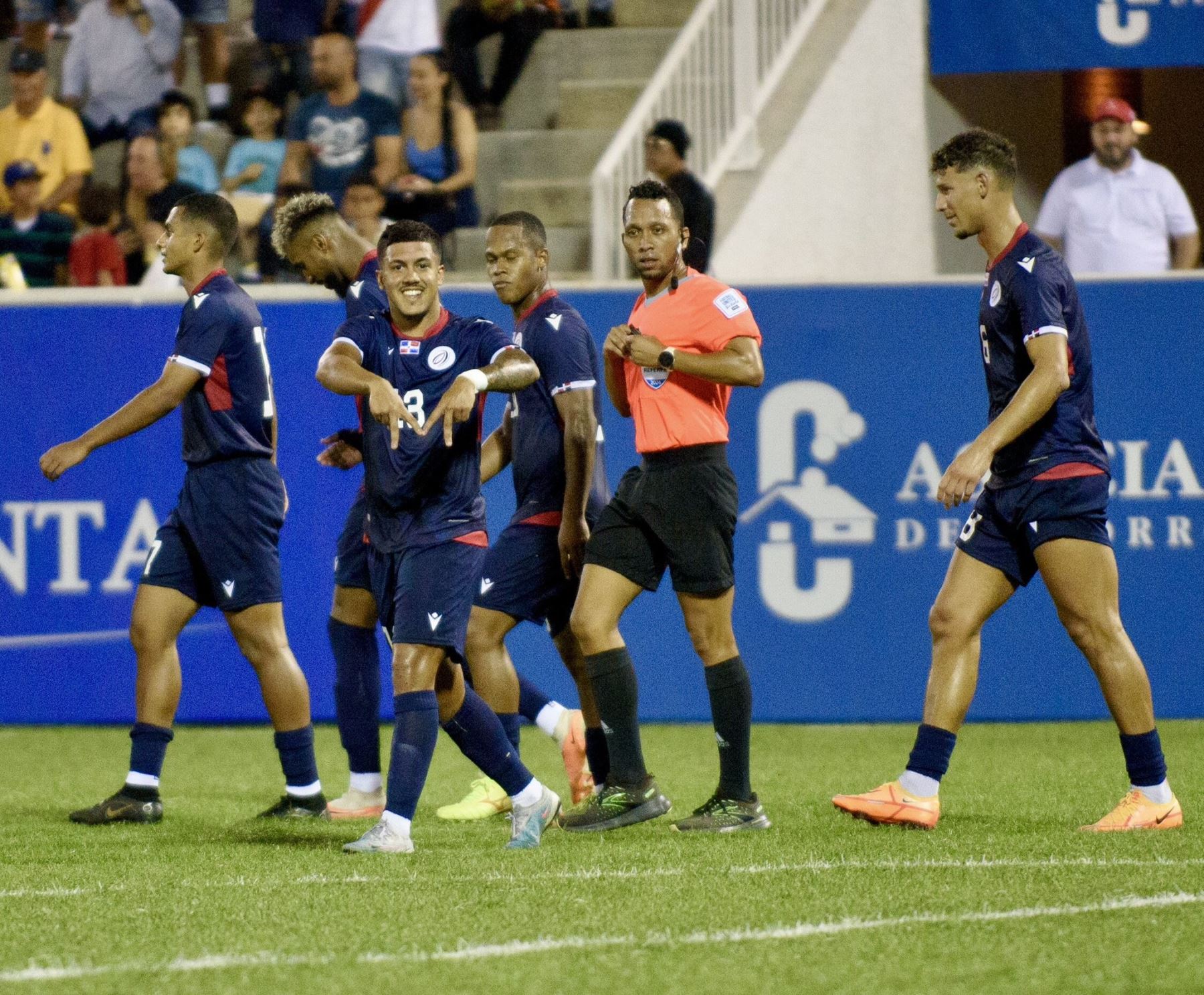 República Dominicana viene de ganar  2-0 a Aruba