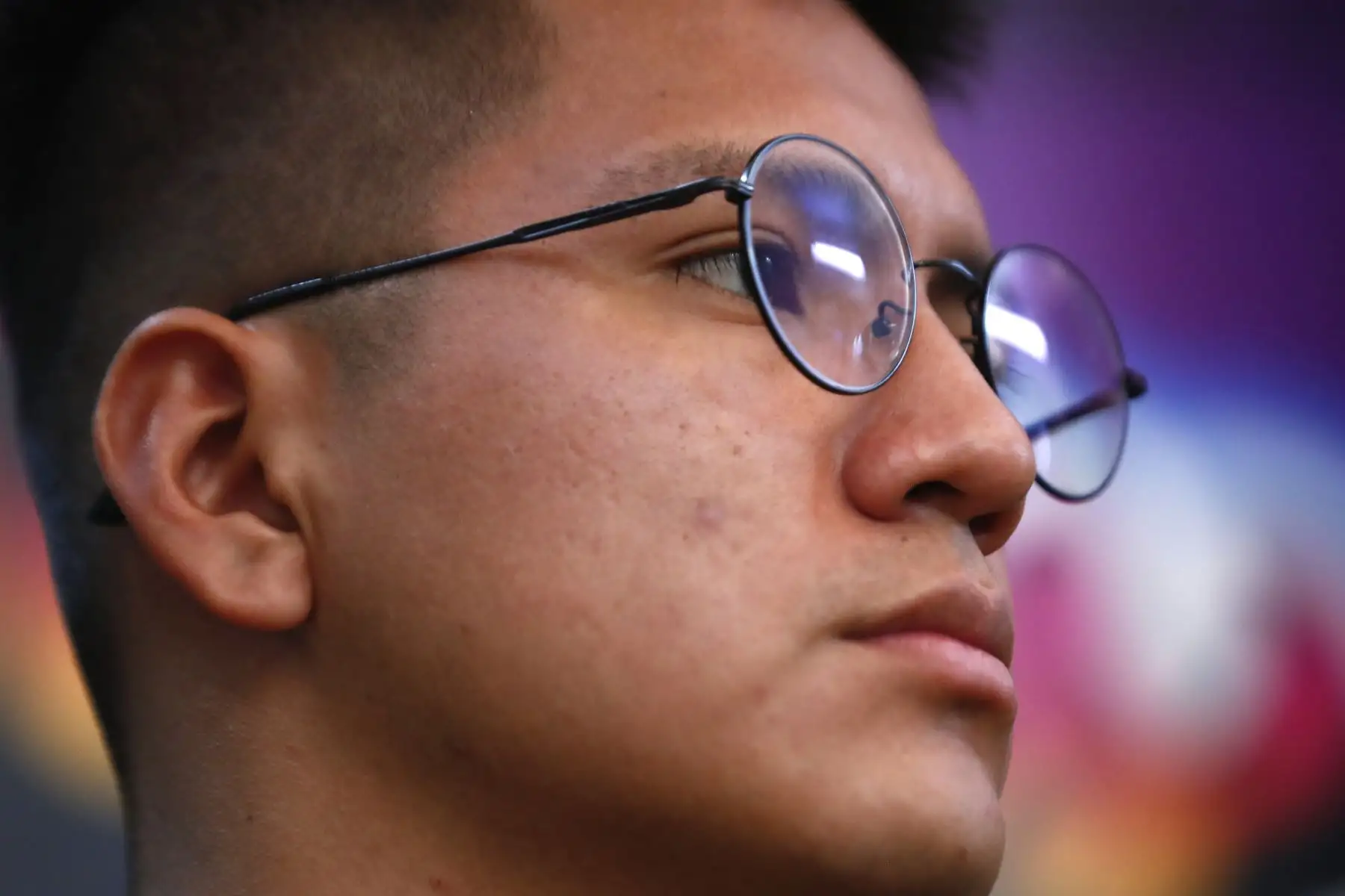 Ernesto Isaac Guerrero Palomino es uno de los 4 mil jóvenes peruanos que fueron seleccionados ganadores del primer concurso del programa Beca 18 - 2024. Él alcanzó la beca como primer puesto en la modalidad FF.AA., y ahora podrá estudiar la carrera de Ingeniería Mecatrónica en la UPC. Foto: ANDINA/Daniel Bracamonte