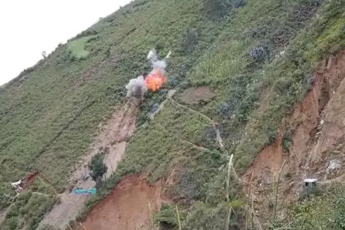 La interdicción de los campamentos mineros ilegales fue realizada por efectivos de la Policía Nacional, con el refuerzo de patrullas militares del Comando Unificado de Pataz.