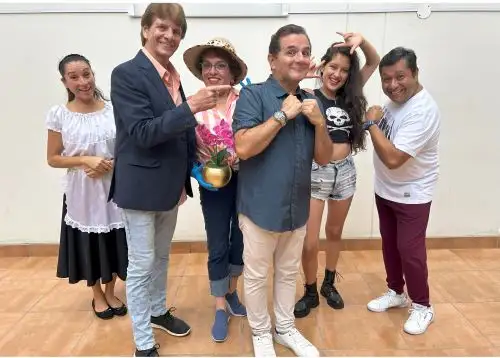 Sube a las tablas la comedia de errores "Carambola".