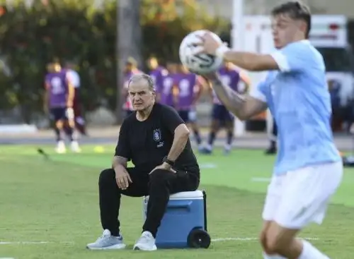 Marcelo Bielsa asegura que llamará a los mejores jugadores uruguayos para disputar la Copa América 2024