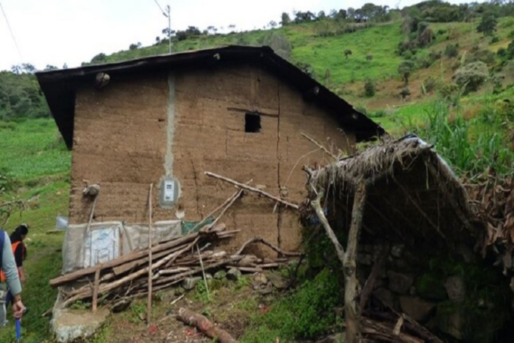 Huánuco: Ingemmet recomienda reubicación de caserío Yanano ante peligro de derrumbes