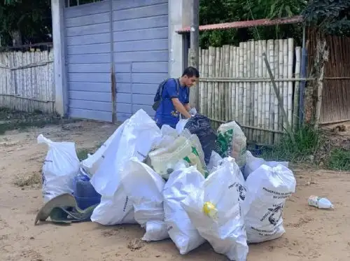 Autoridades locales y regionales de San Martín eliminaron más de ocho toneladas de residuos, potenciales criaderos del zancudo transmisor del dengue, para evitar la propagación de esta enfermedad. ANDINA/Difusión
