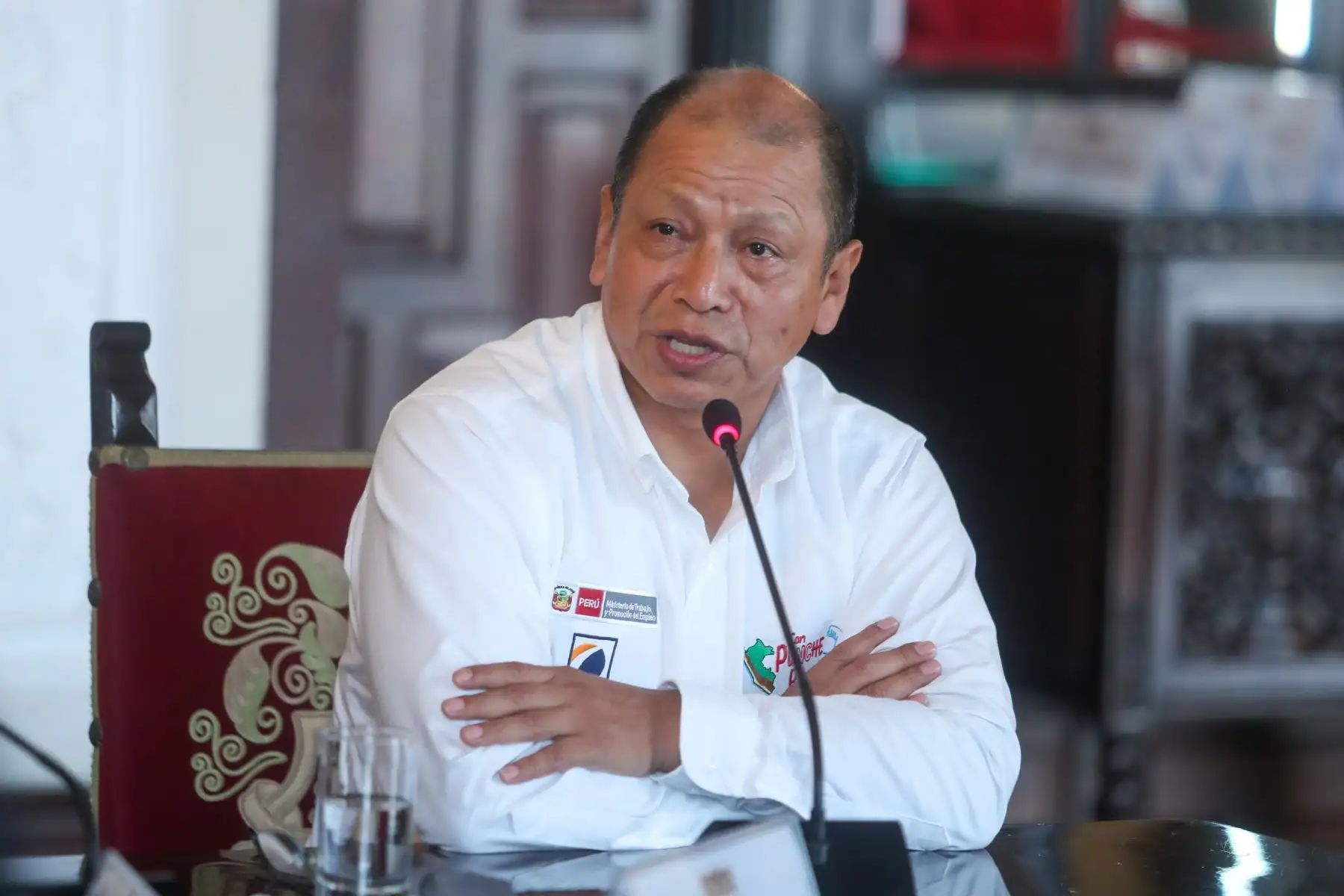 El ministro de Trabajo y Promoción del Empleo, Daniel Maurate, participó en la reunión con alcaldes provinciales y distritales de las regiones de Piura, Huánuco, San Martín, Amazonas, Ica, Apurímac, Junín, Puno, Áncash y Lima Provincias, liderada por la presidenta Dina Boluarte. Foto: ANDINA/Presidencia