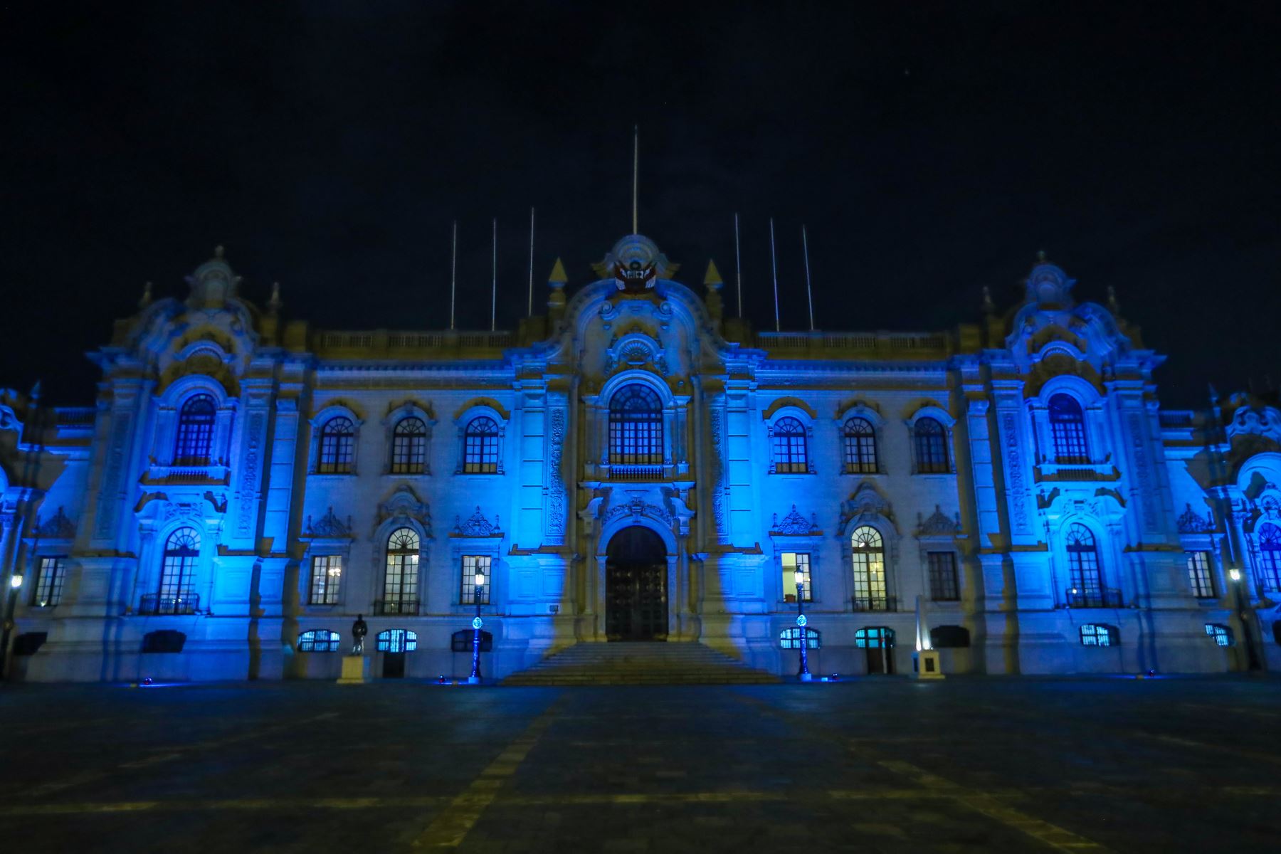 Palacio de Gobierno conmemora el Día Mundial de Concienciación sobre el Autismo. Foto: ANDINA/Prensa Presidencia