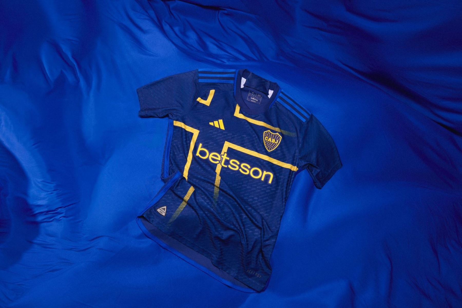 Nueva camiseta de Boca Juniors por su aniversario.