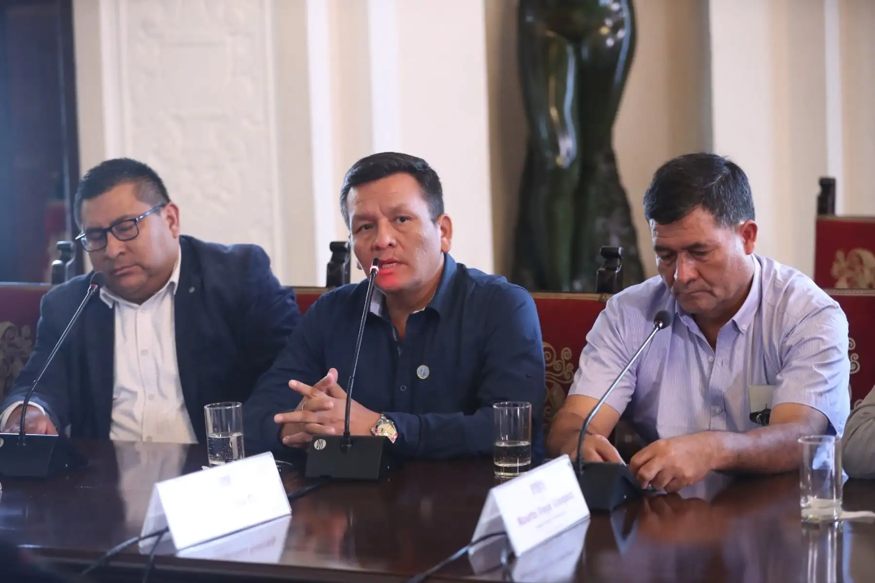 Presidenta Dina Boluarte se reúne con los representantes de la Asociación de Municipalidades Distritales del Perú - AMUDIP. Foto: ANDINA/ Prensa Presidencia