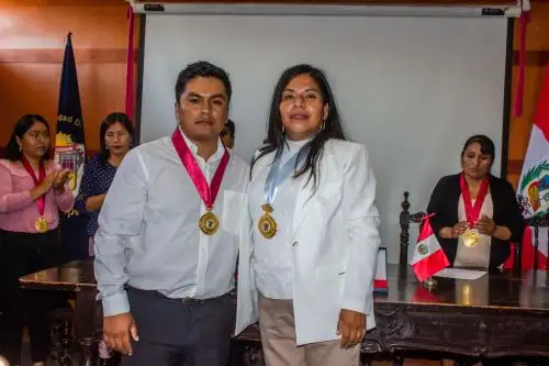 Julio Chávez Díaz y Jessica Murillo Santisteban juraron como nuevo regidor y nueva alcaldesa del distrito de Mórrope. Foto: ANDINA/Difusión