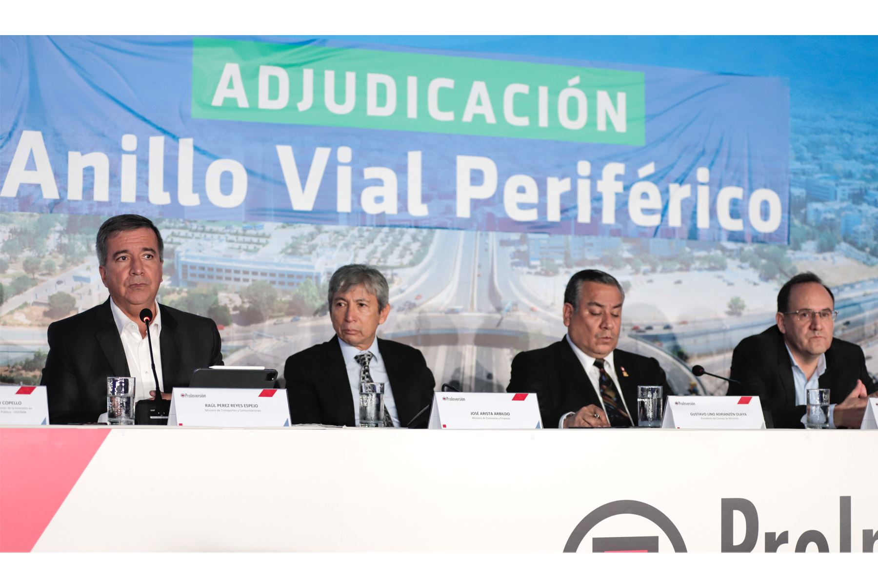 Desde San Isidro, se realizó la ceremonia de adjudicación del proyecto Anillo Vial Periférico, con la participación del presidente del Consejo de Ministros, Gustavo Adrianzén. Foto: Proinversión