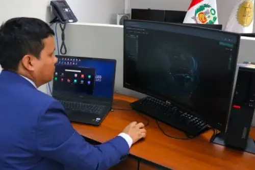 La Oficina de las Naciones Unidas contra la Droga (UNODC) entregó a la Unidad Fiscal Especializada en Ciberdelincuencia un software forense especializado en la extracción de evidencia digital valorizado en USD 7724.
