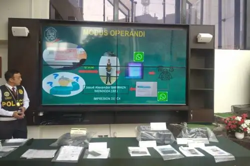 El coronel PNP Luis Huamán señala que el plan de las bandas criminales era montar un negocio próspero con la comercialización ilícita de C4 para acreditar entradas en reventa de los partidos de la Copa Libertadores y la Copa Sudamericana.