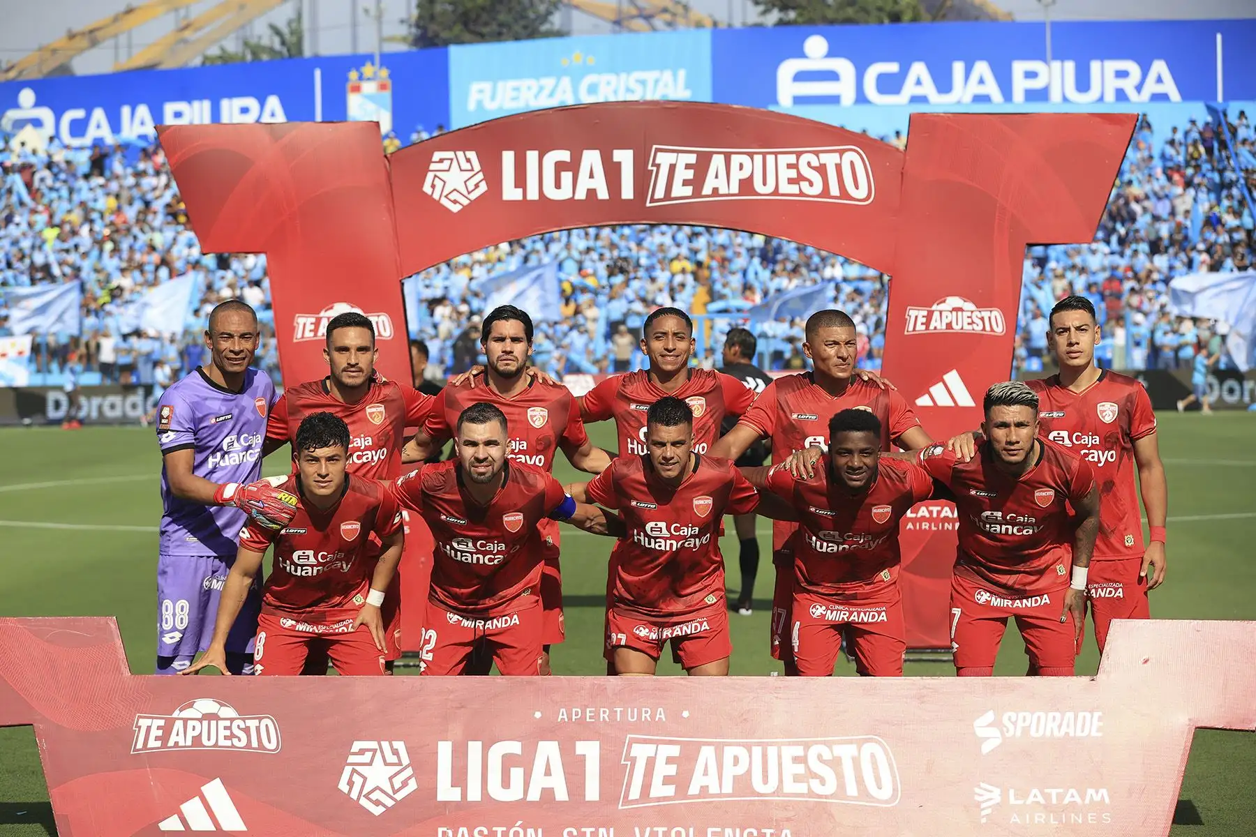 Sporting Cristal enfrenta a Sport Huancayo por el Torneo Apertura. Foto: ANDINA/Jhonel Rodríguez Robles