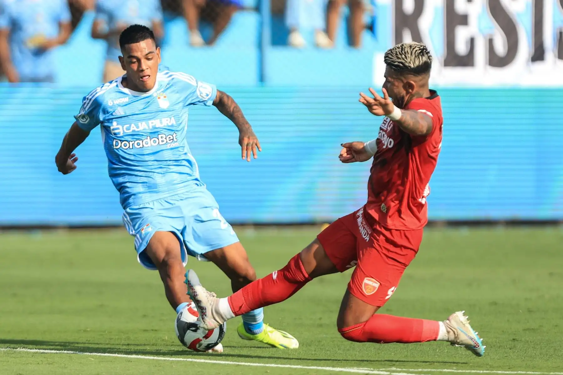 Sporting Cristal enfrenta a Sport Huancayo por el Torneo Apertura. Foto: ANDINA/Jhonel Rodríguez Robles