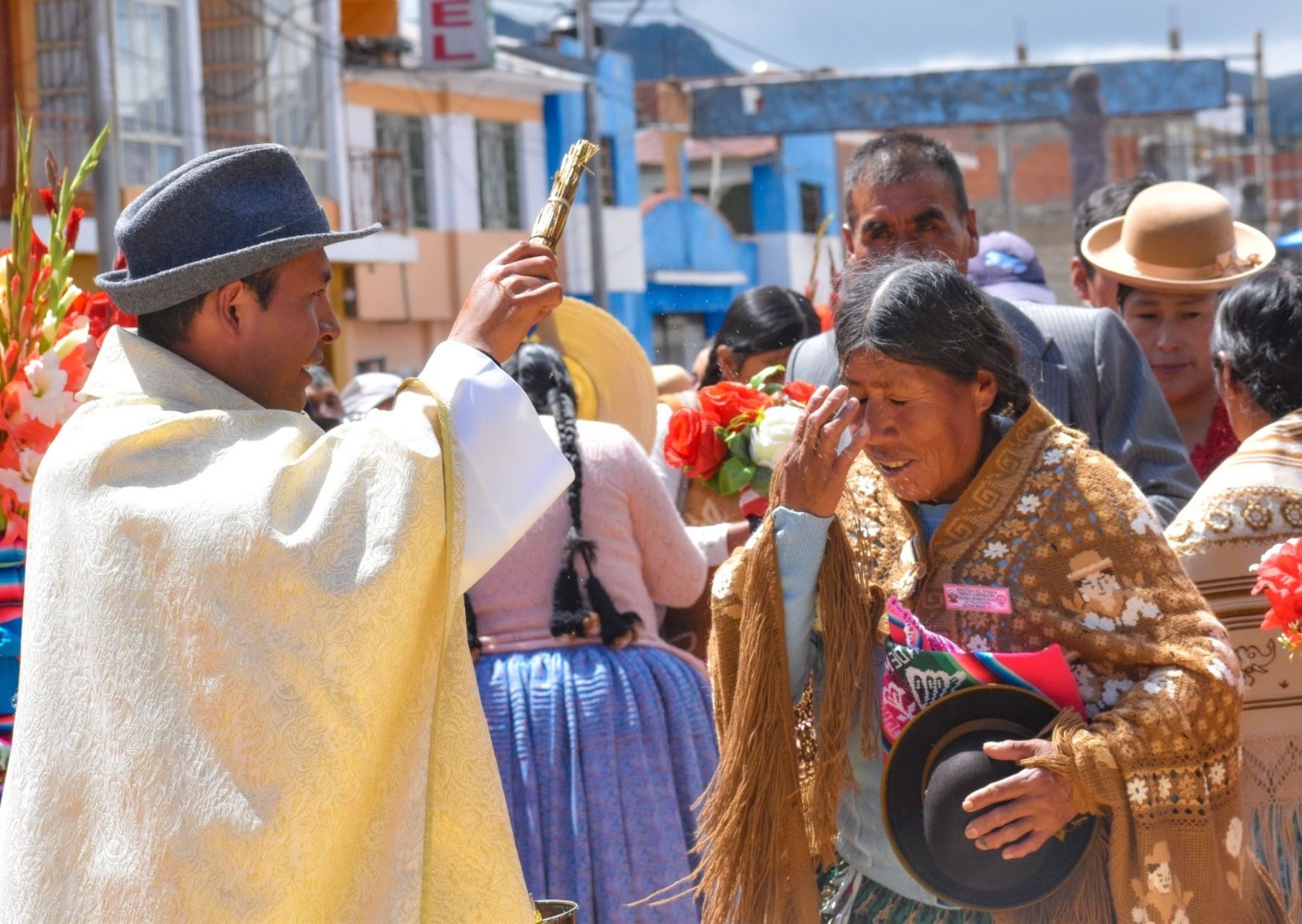 Con un gran demostración de fervor religioso, la población de la provincia de Yunguyo, región Puno, celebró la tradicional Fiesta de Cuasimodo. ANDINA/Difusión