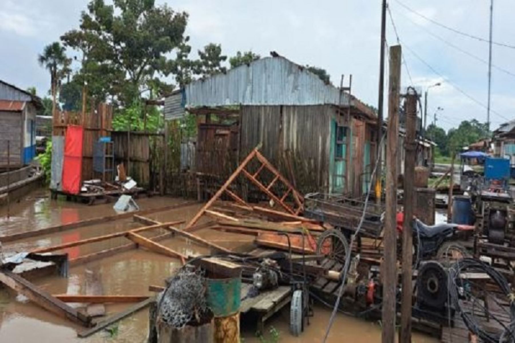 Loreto: Sarayacu pide más ayuda para damnificados por lluvias y reponer tendido eléctrico.