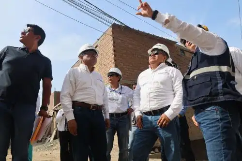 Osinergmin en San Juan de Lurigancho.