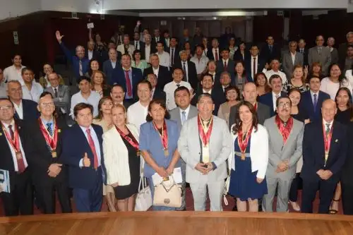 Participantes en la primera jornada de ponencias por "La Semana del Economista 2024" realizado en el auditorio de la Sociedad Nacional de Industrias (SNI). Foto: Cortesía.