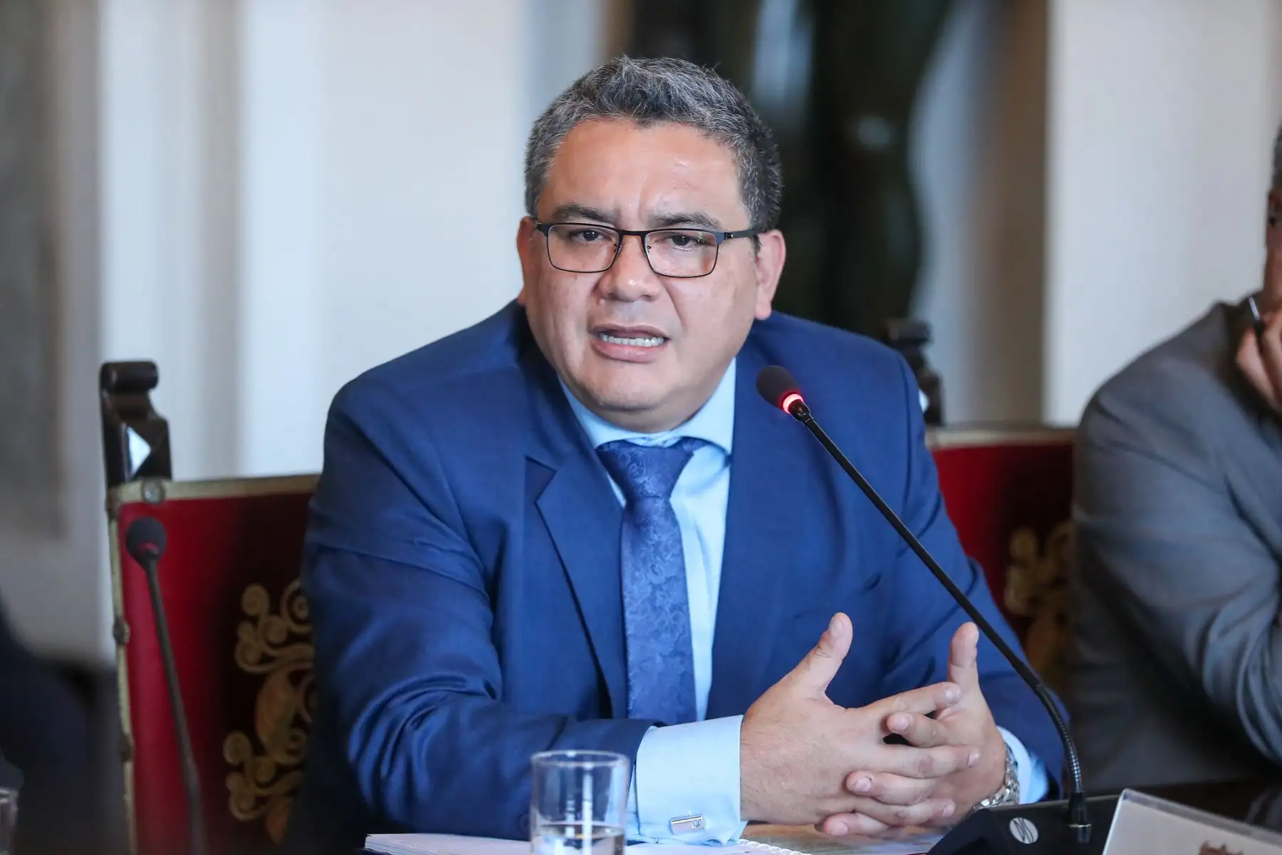 Presidenta de la república, Dina Boluarte, se reunió con el alcalde provincial de Arequipa y los burgomaestres distritales de Yanahuara, Cayma, José Luis Bustamante y Rivero, Paucarpata, Alto Selva Alegre, Miraflores, Mariano Melgar y Uchumayo.
Foto: ANDINA/Prensa Presidencia