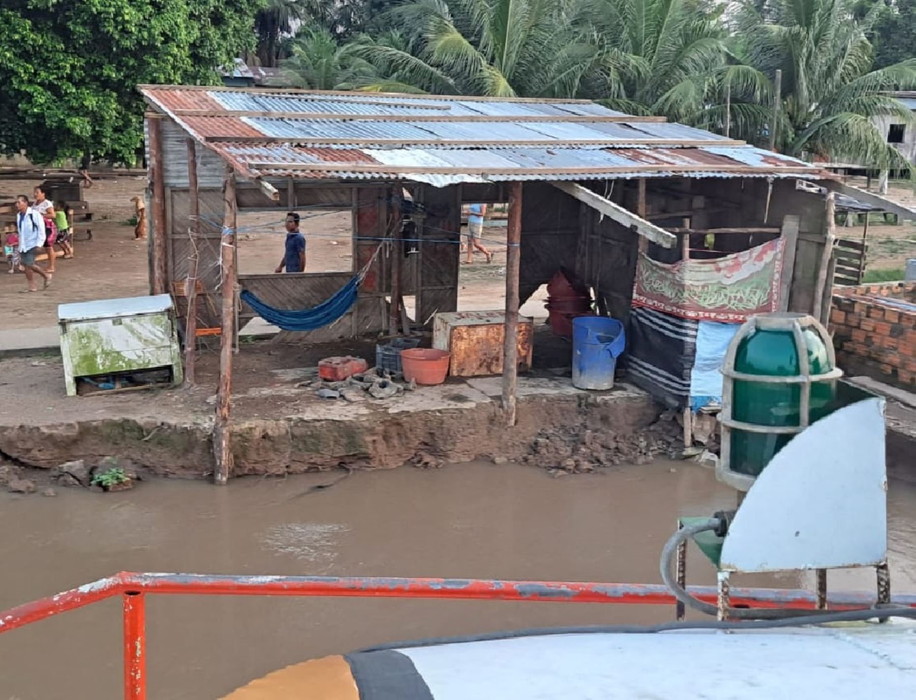 Alrededor de 6,000 damnificados y afectados deja el desborde del río Ucayali en el distrito de Sarayacu. ANDINA/Difusión