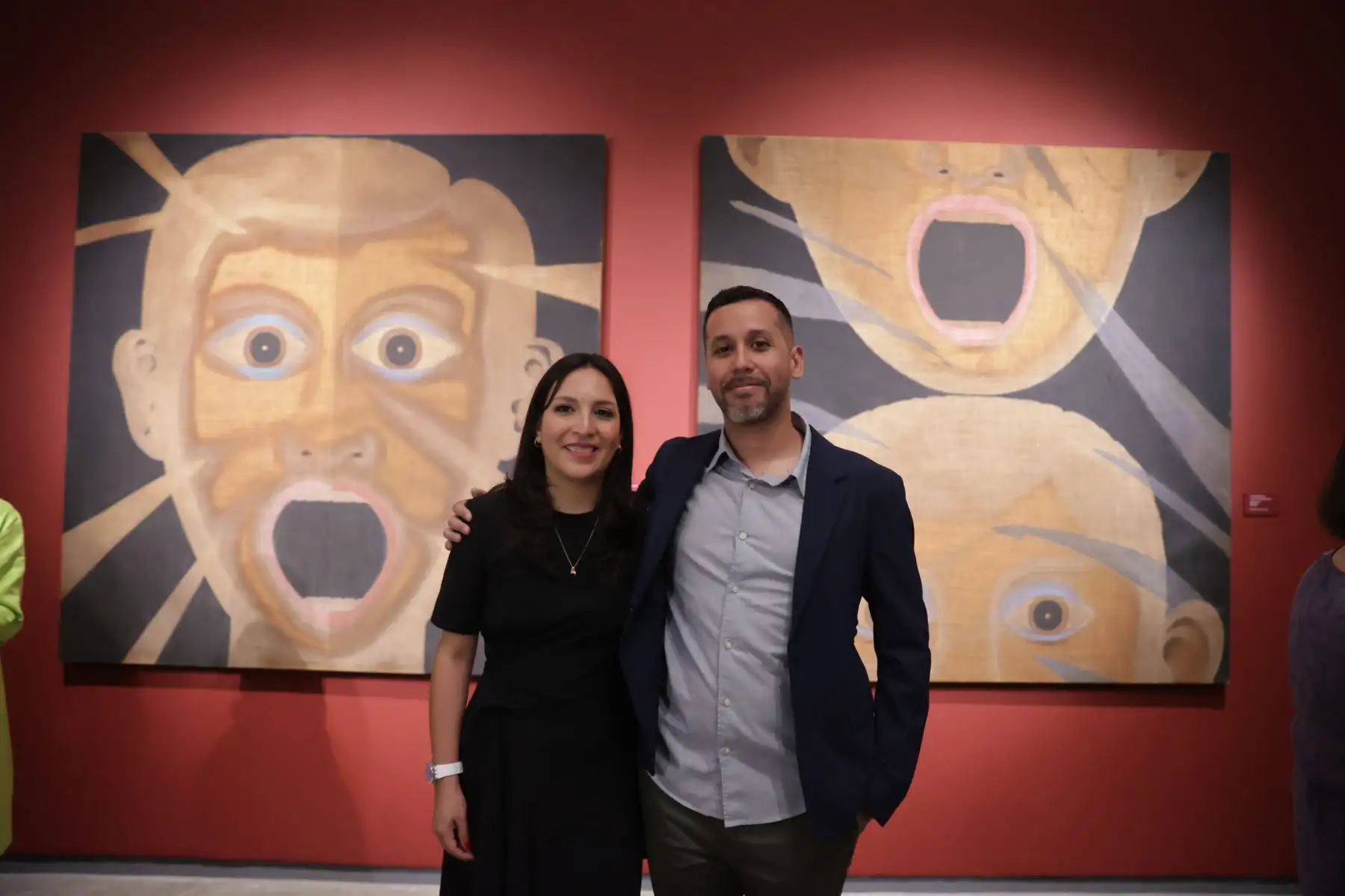 En el marco de la celebración por el centenario del nacimiento del artista peruano, Jorge Eduardo Eielson, se inauguró hoy una muestra con 11 artistas nacionales cuyas obras dialogan con el legado de nuestra figura emblemática. La exposición está bajo la curaduría de Carlos Castro y Mariana Rodriguez y va desde 11 de abril al 12 de mayo, en el Centro Cultural de la PUCP, en San Isidro. Foto: ANDINA/Andrés Valle