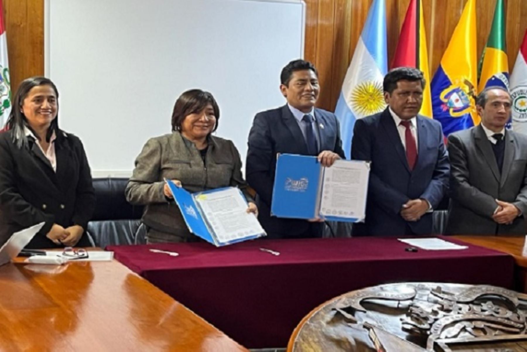 Municipio provincial de Puno entregará un terreno de 10 mil metros cuadrados, ubicado en el centro poblado de Jayllihuaya, para la construcción de la Planta Satélite de Regasificación de Gas Natural Licuado (GNL).