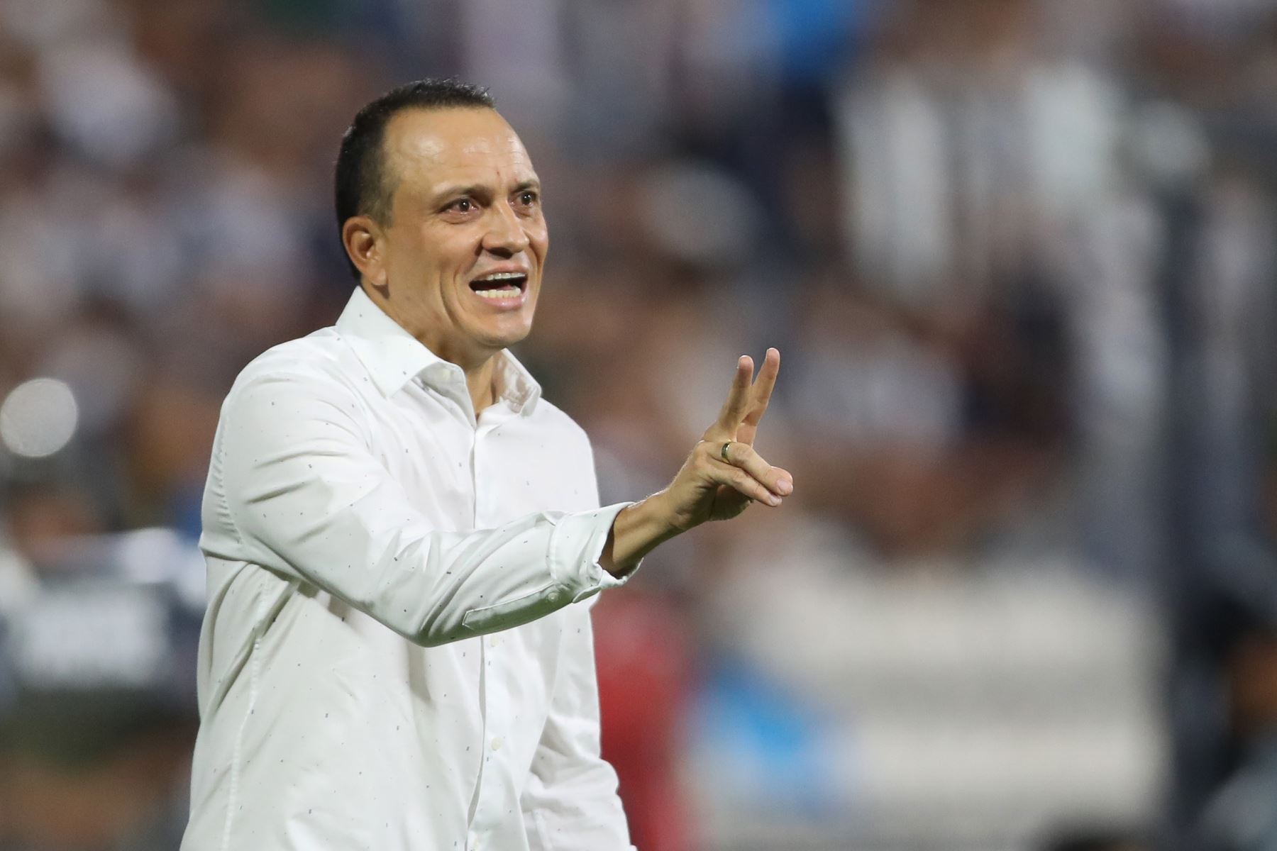 Alejandro Restrepo confía en revertir la situación de Alianza Lima en la Copa Libertadores