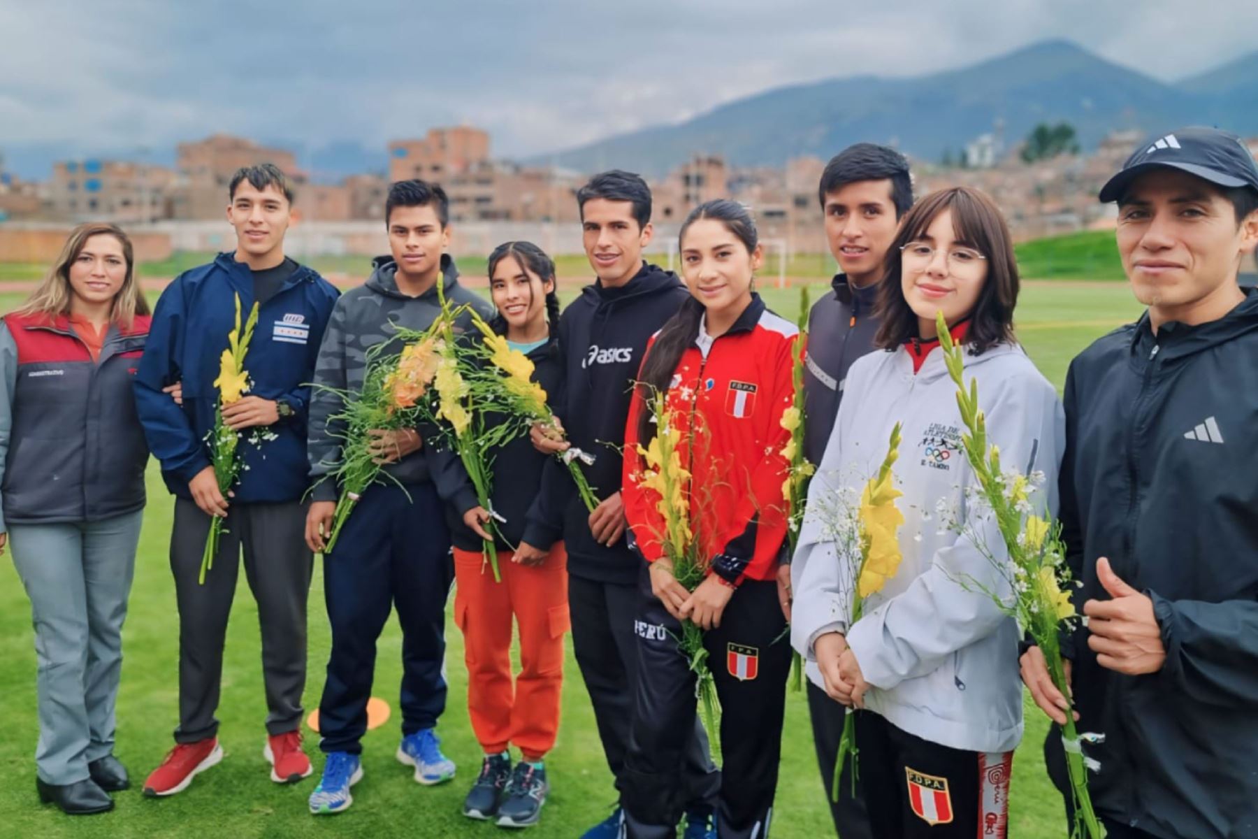 Deportistas destacados Yoci Caballero, Kevin Cahuana, Sasha Quispe, Josias Cruzado y Roliño Ccanto, Ulises Ambrosio, Ferdinand Zereceda y Jazmin Pecho Pariona.